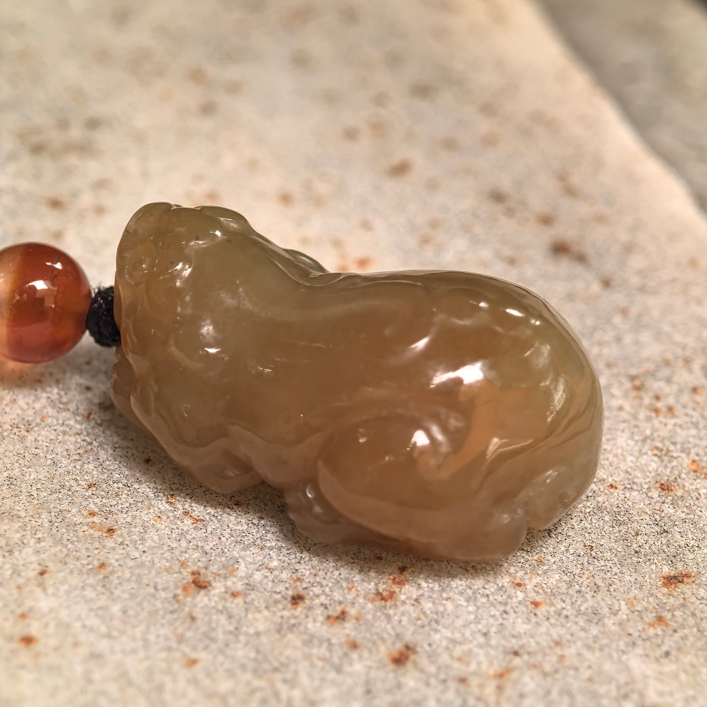 Natural Nephrite Sugar Brown Pixiu Pendant · Hetian Jade