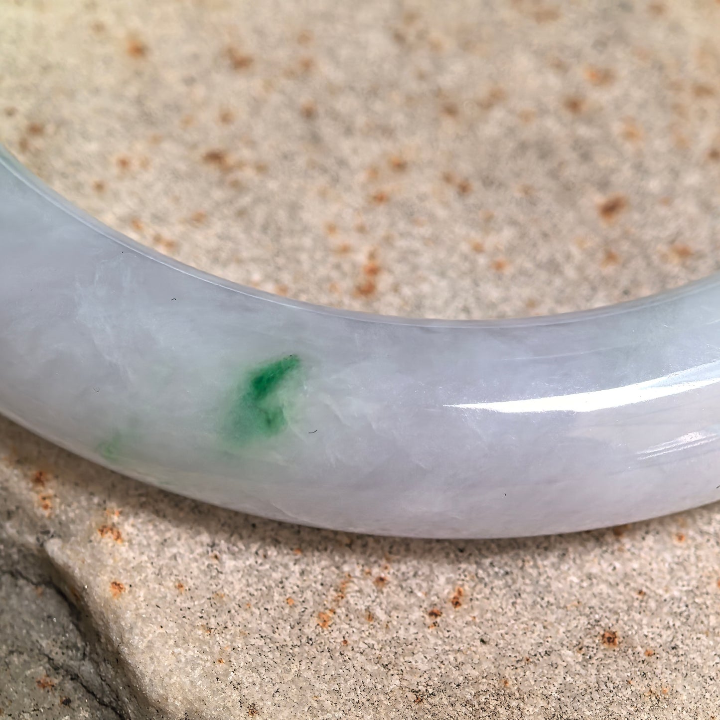 Natural Grade-A Icy Glutinous Light Lavender Base Green Floater Round Jadeite Bangle · Burmese Jade 54mm