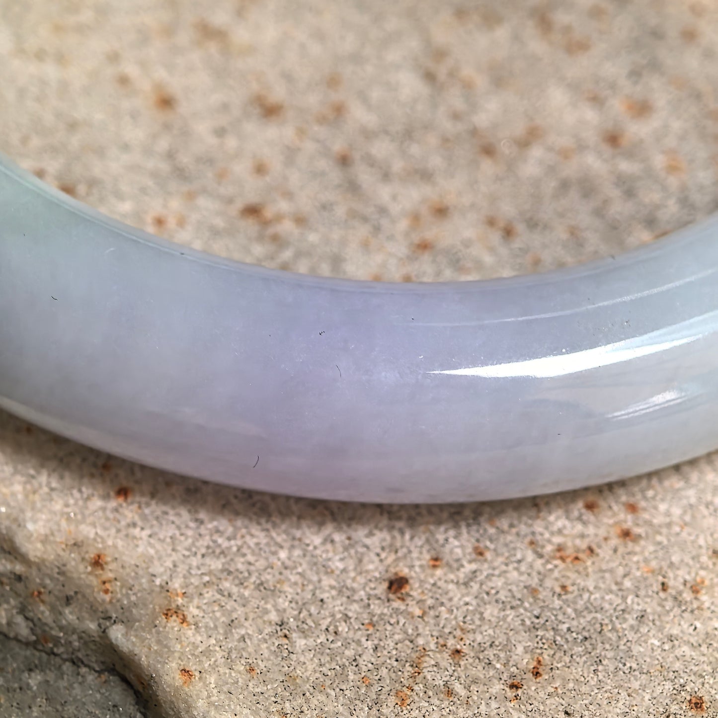 Natural Grade-A Icy Glutinous Light Lavender Base Green Floater Round Jadeite Bangle · Burmese Jade 54mm