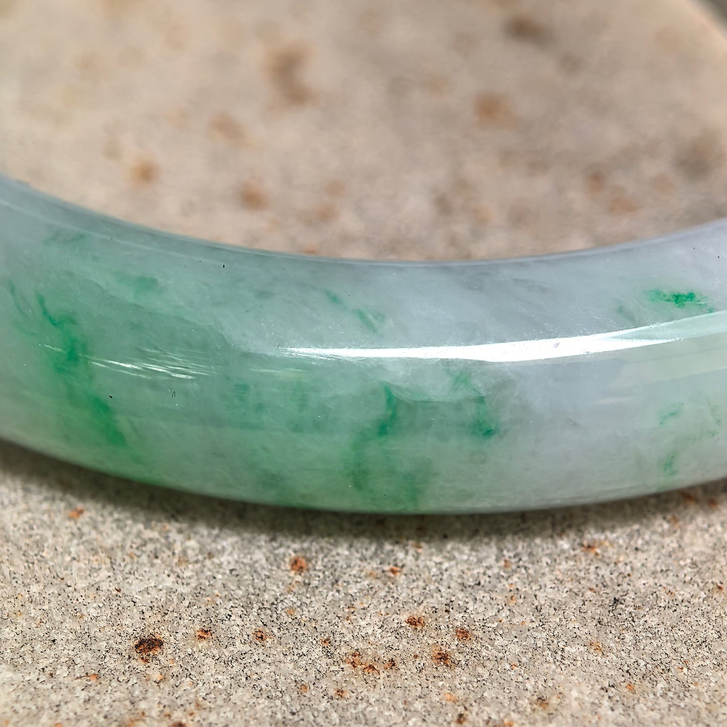 Natural Grade-A Icy Glutinous Light Lavender Base Green Floater Round Jadeite Bangle · Burmese Jade 54mm