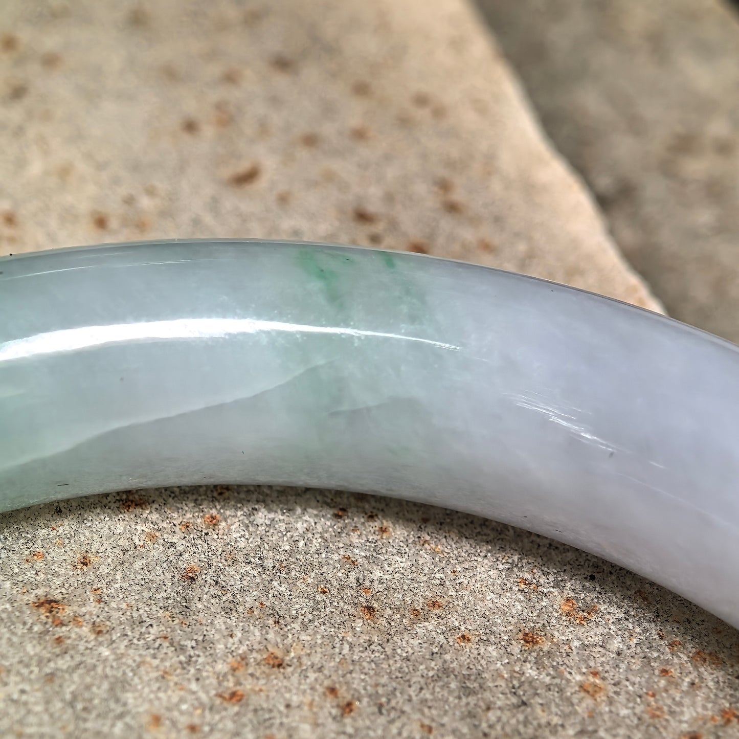 Natural Grade-A Icy Glutinous Light Lavender Base Green Floater Round Jadeite Bangle · Burmese Jade 54mm
