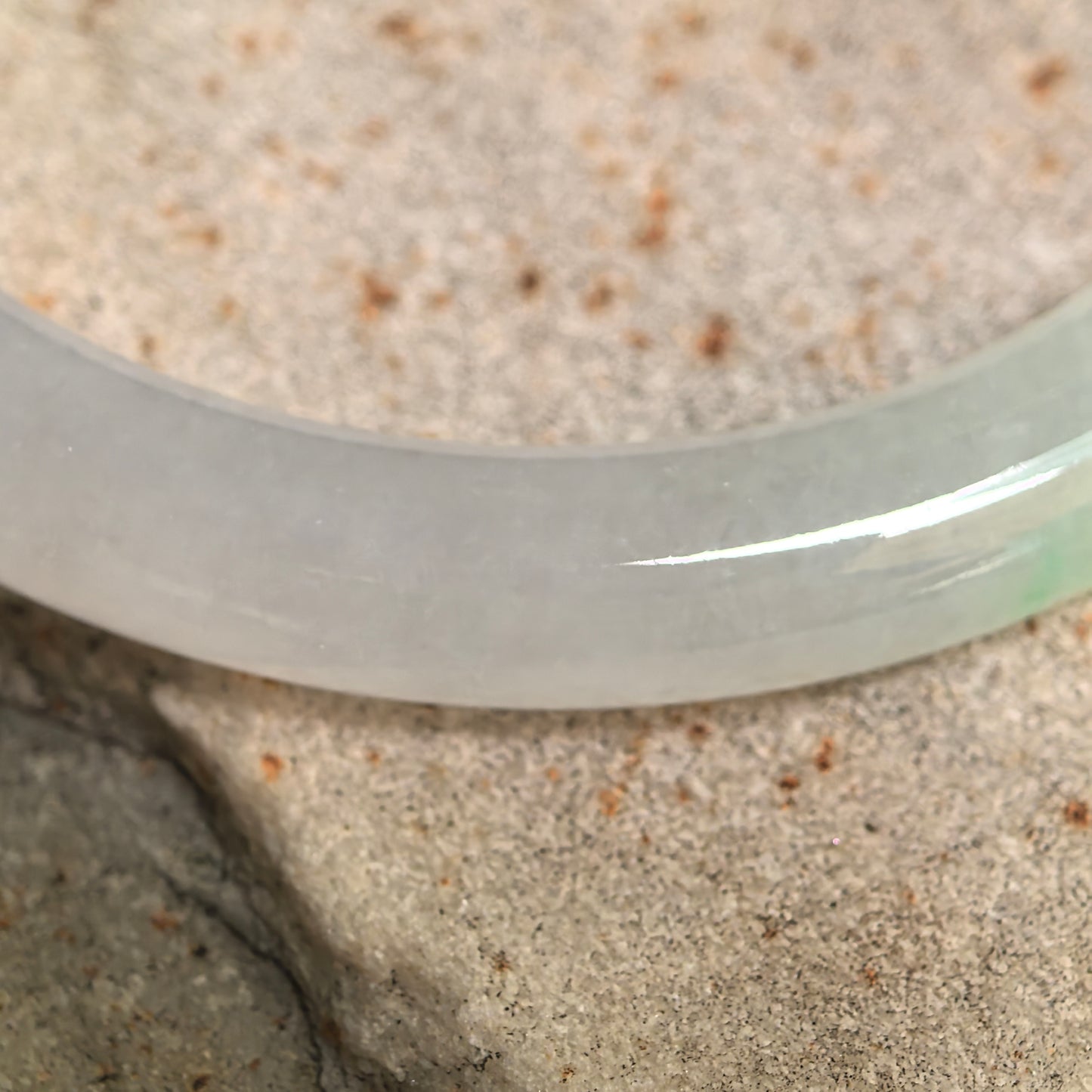 Natural Grade-A Icy Glutinous Light Green-White Round Jadeite Bangle · Burmese Jade 52mm