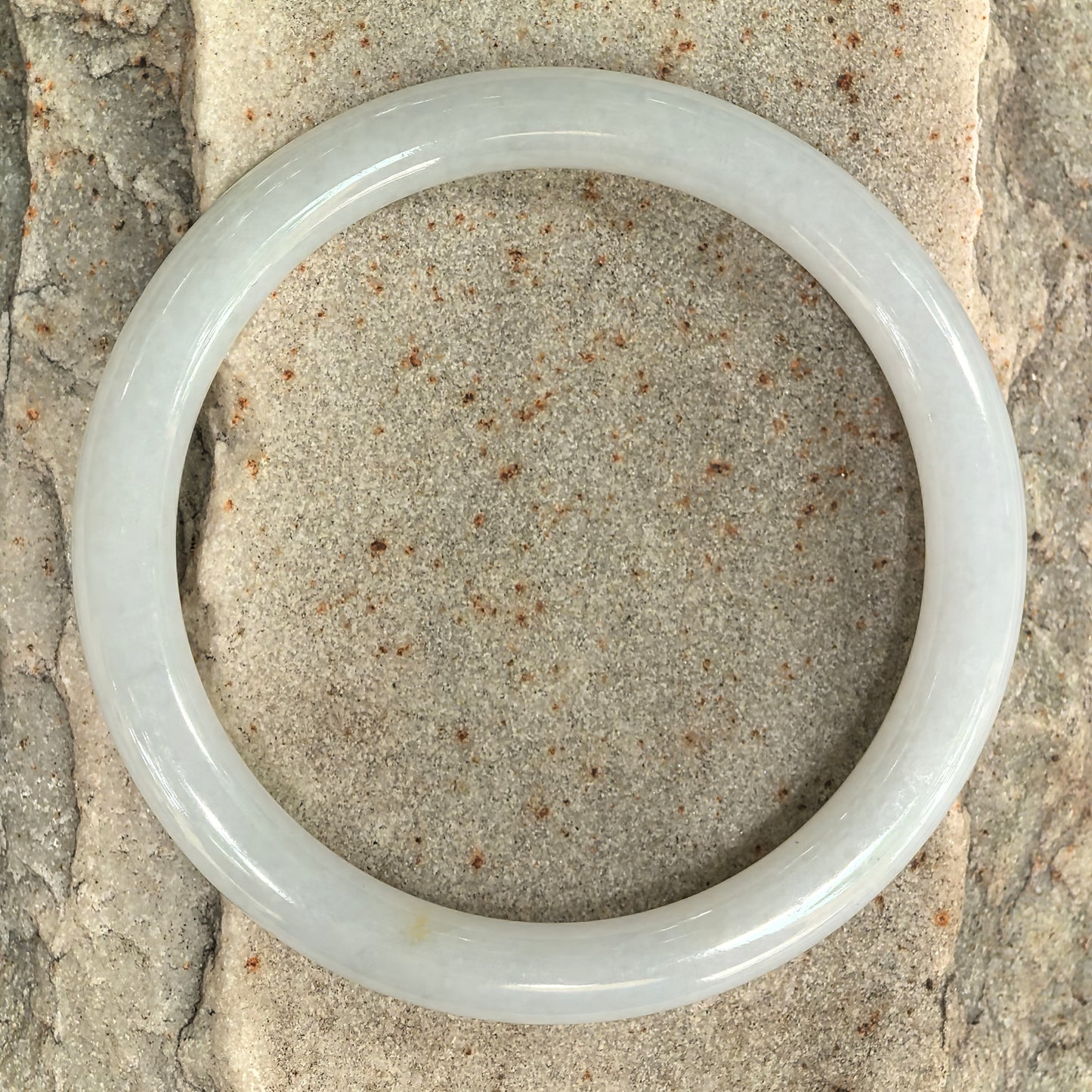 Natural Grade-A Glutinous White Slim Round Jadeite Bangle · Burmese Jade 53mm