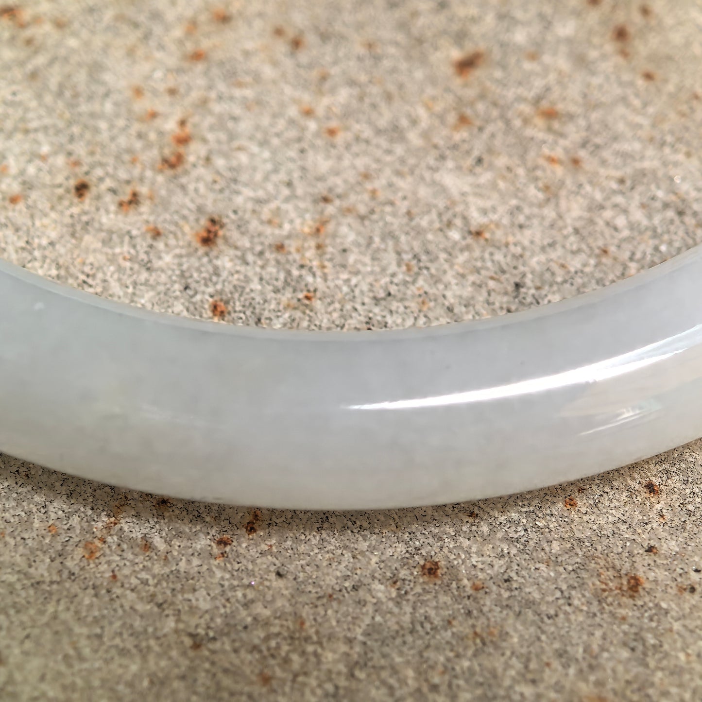 Natural Grade-A Glutinous White Slim Round Jadeite Bangle · Burmese Jade 53mm