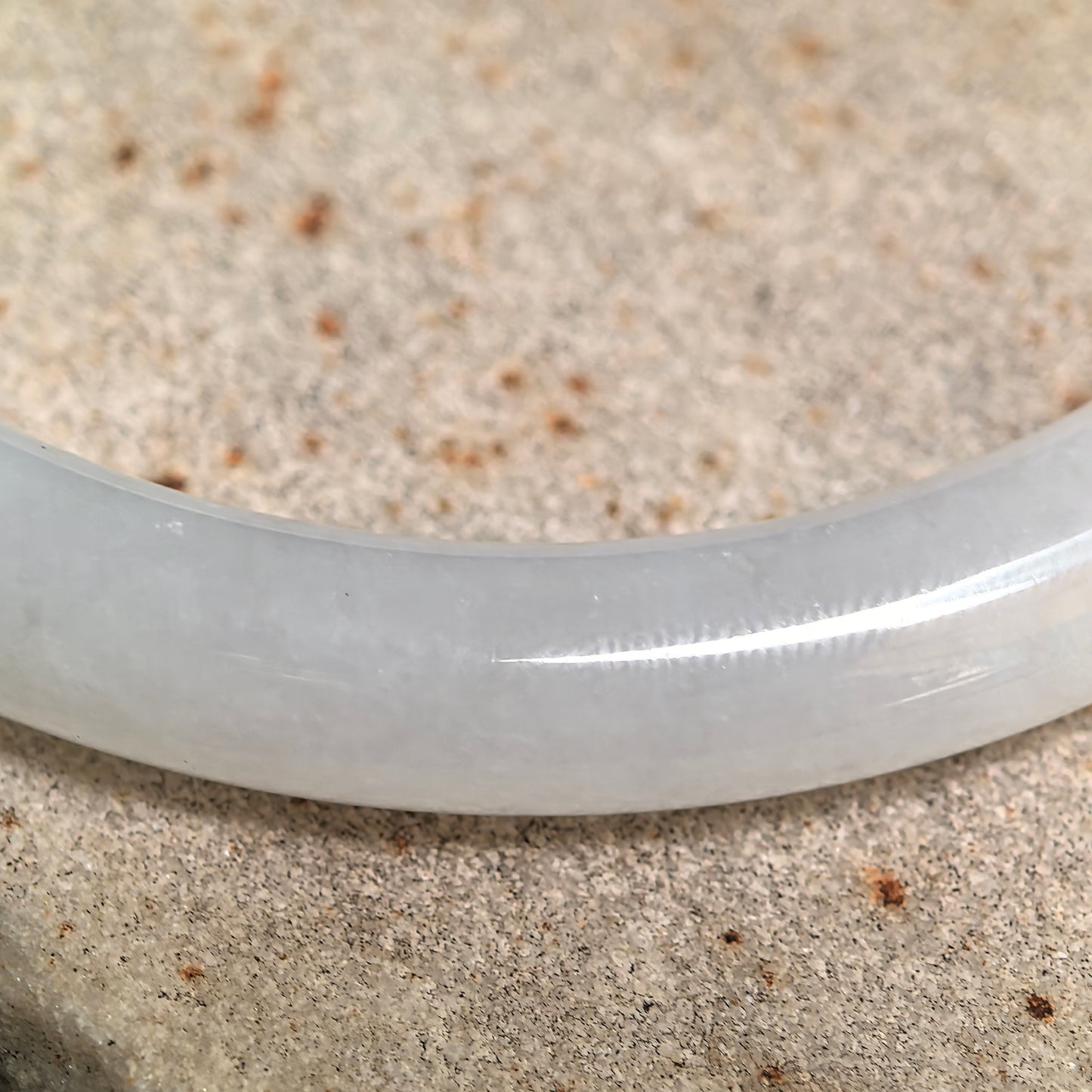 Natural Grade-A Glutinous White Slim Round Jadeite Bangle · Burmese Jade 53mm