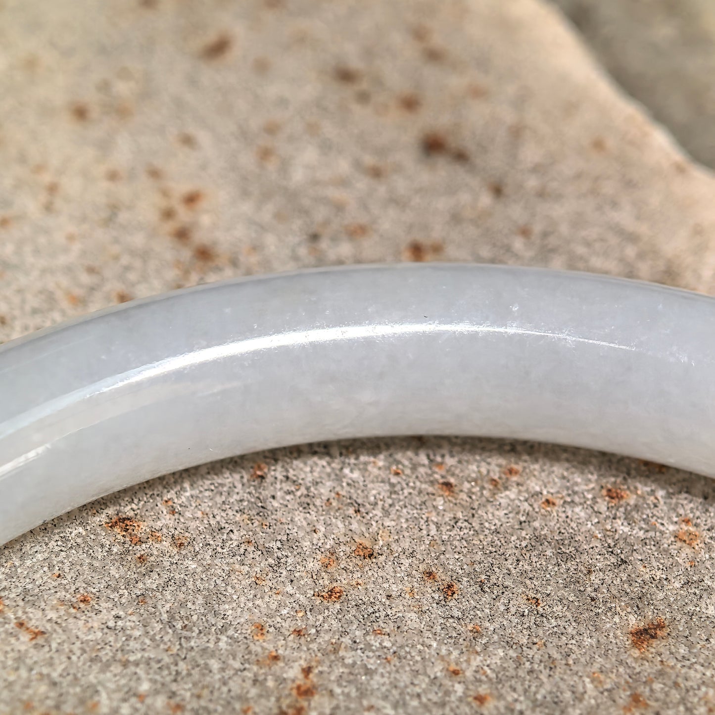 Natural Grade-A Glutinous White Slim Round Jadeite Bangle · Burmese Jade 53mm