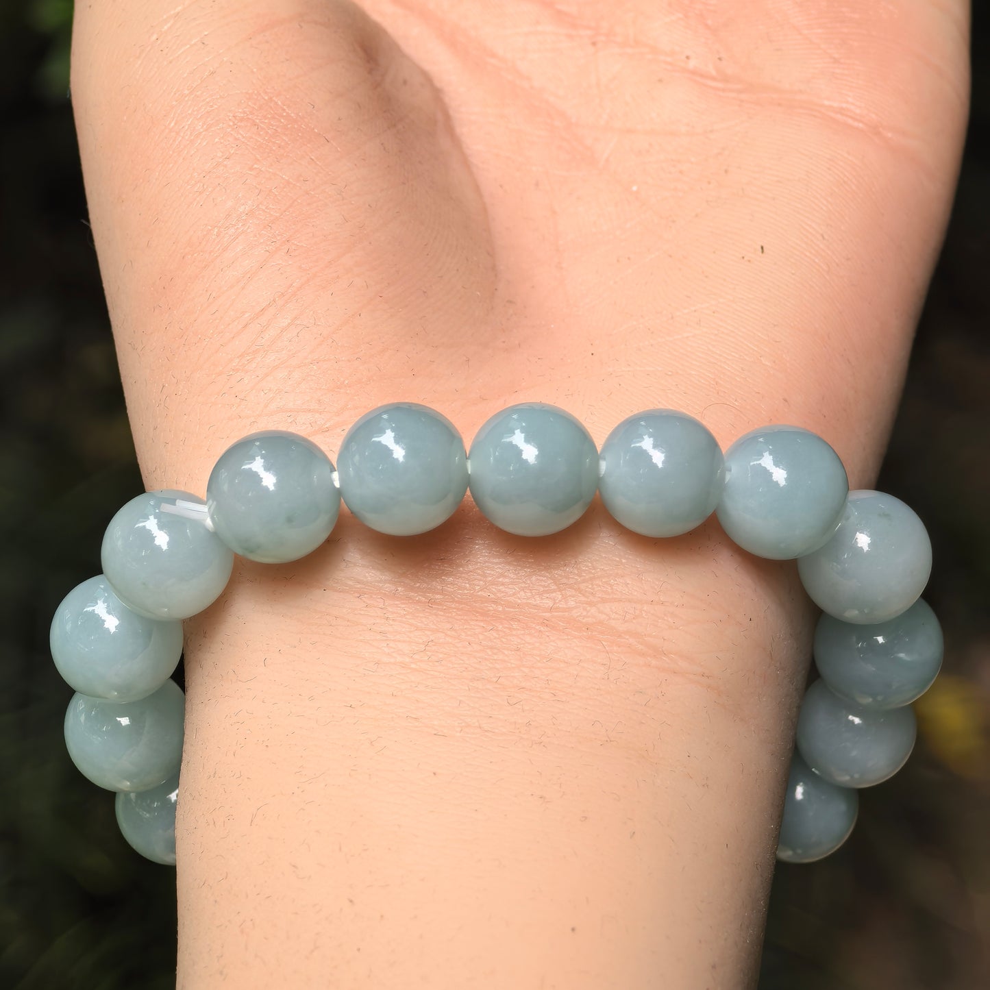 Natural Grade-A Glutinous-Icy Green Jadeite Bead Bracelet · Burmese Jade 10.8mm