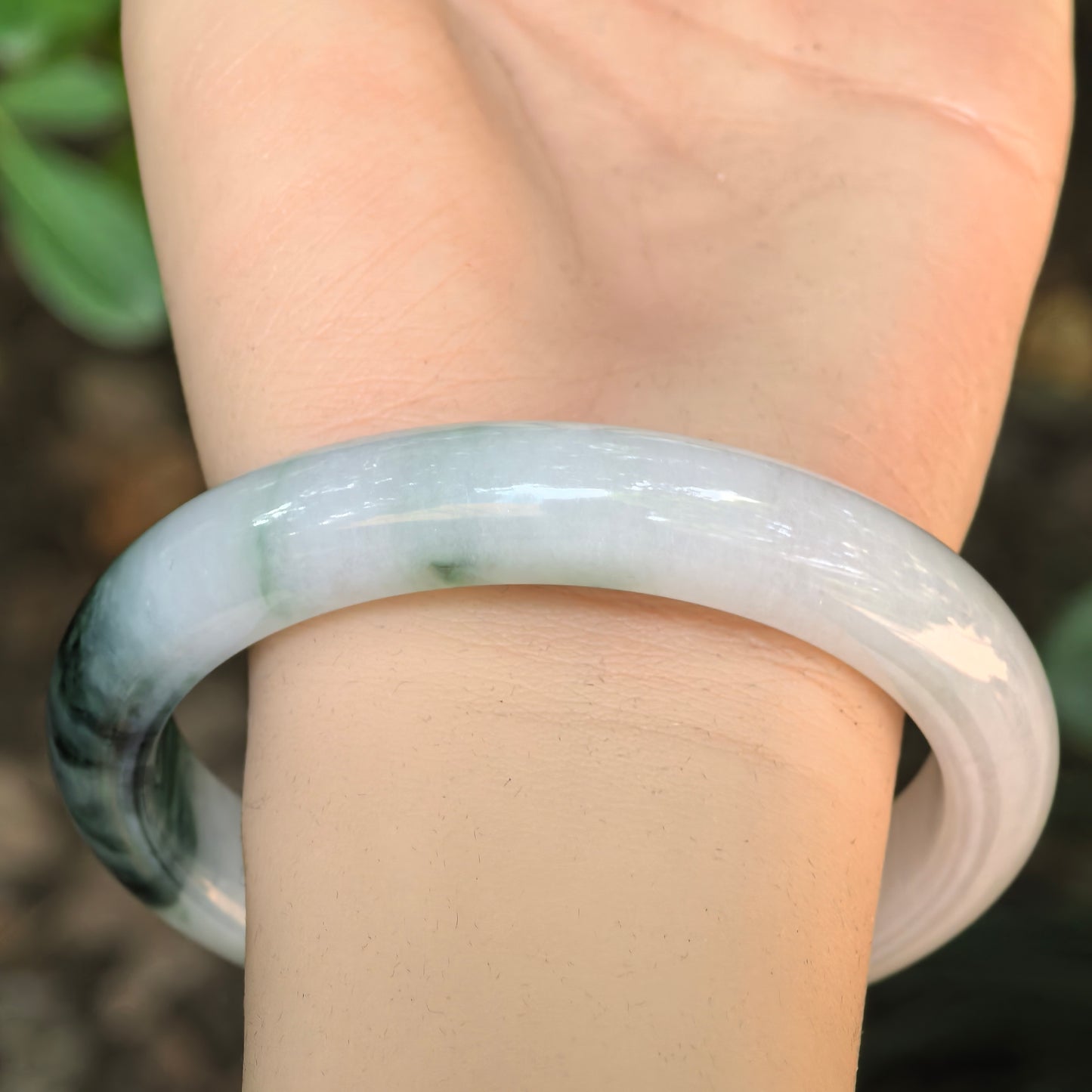 Natural Grade-A Glutinous Ink Green Floating Flower D-Shape Jadeite Bangle · Burmese Jade 62mm