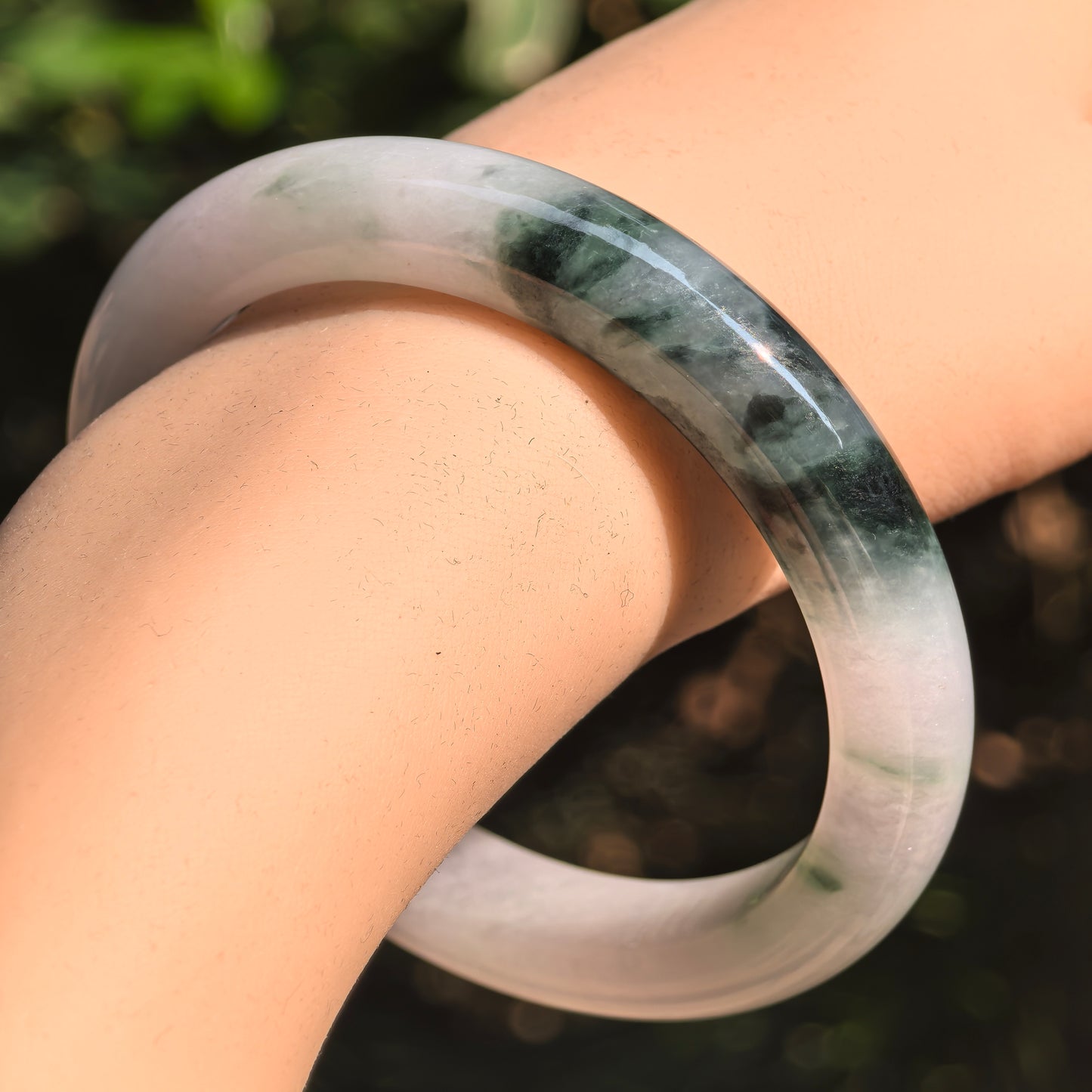 Natural Grade-A Glutinous Ink Green Floating Flower D-Shape Jadeite Bangle · Burmese Jade 62mm