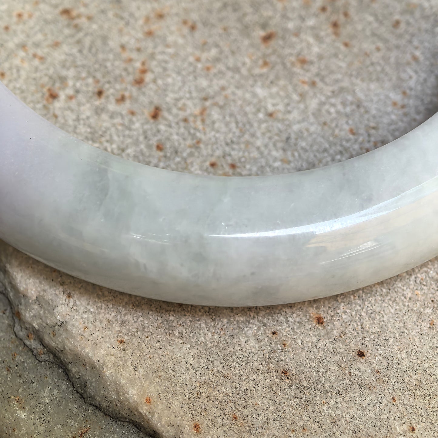 Natural Grade-A Glutinous Purple Green D-Shape Jadeite Bangle · Burmese Jade 54mm