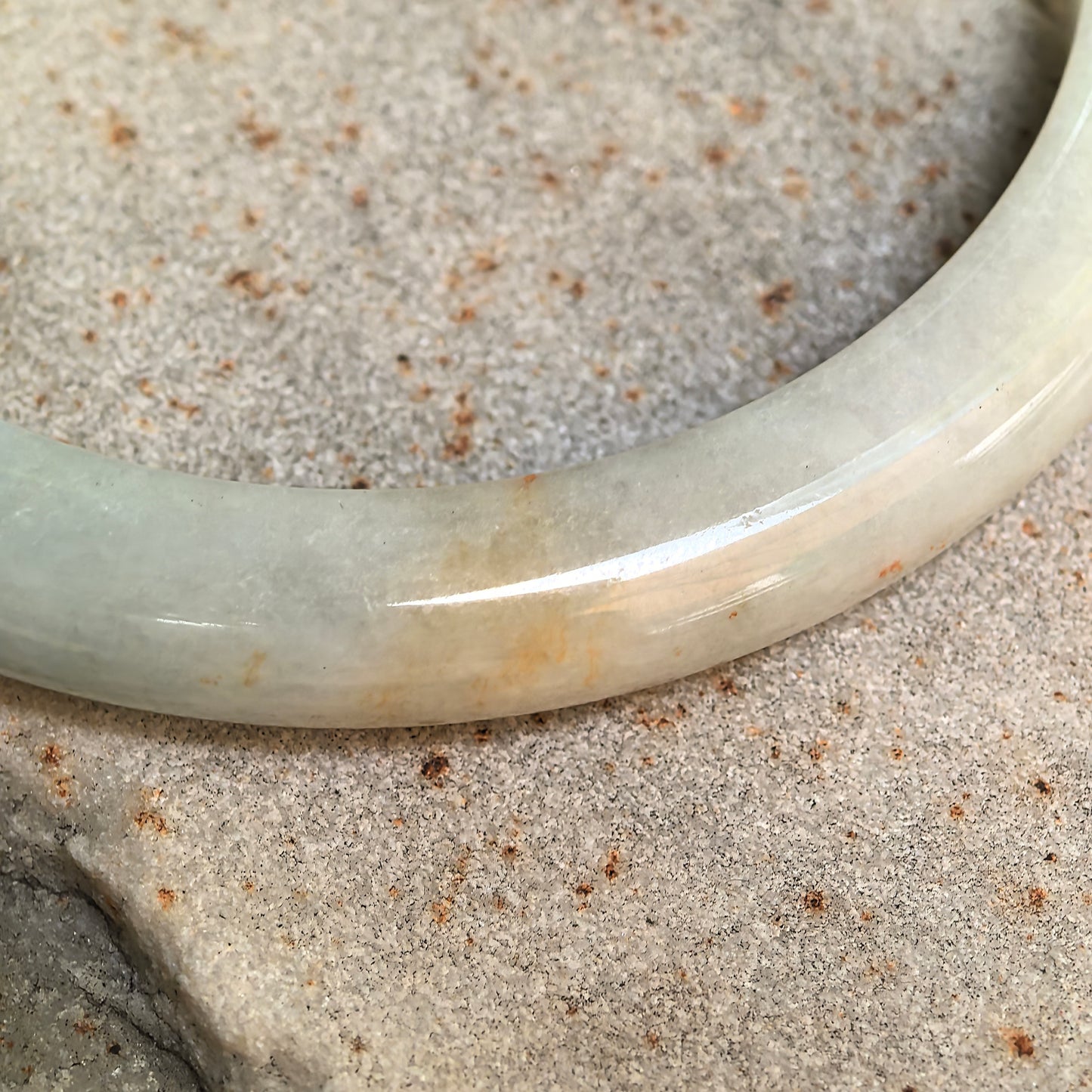Natural Grade-A Glutinous White Scattered-Gold D-Shape Jadeite Bangle · Burmese Jade 58mm