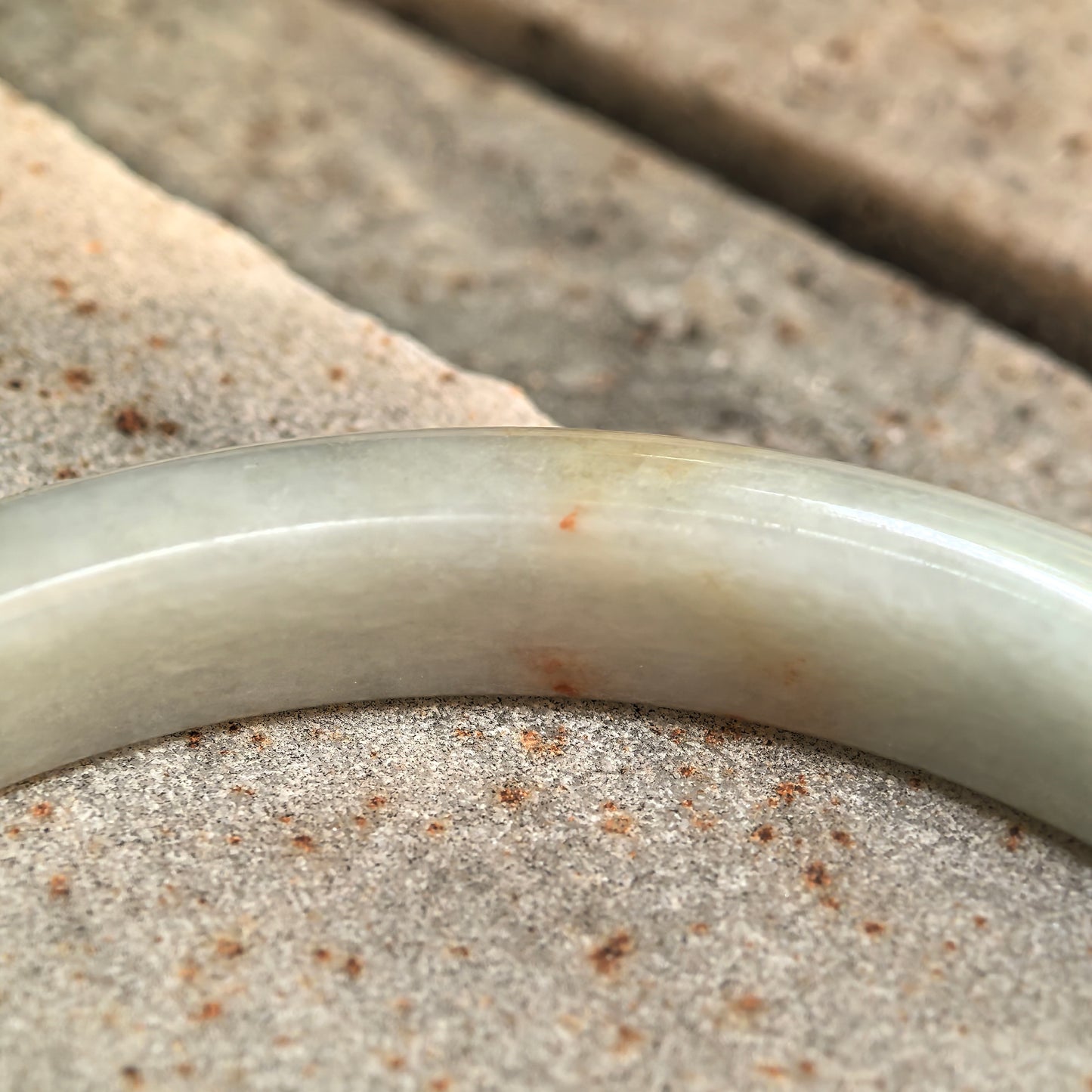 Natural Grade-A Glutinous White Scattered-Gold D-Shape Jadeite Bangle · Burmese Jade 58mm