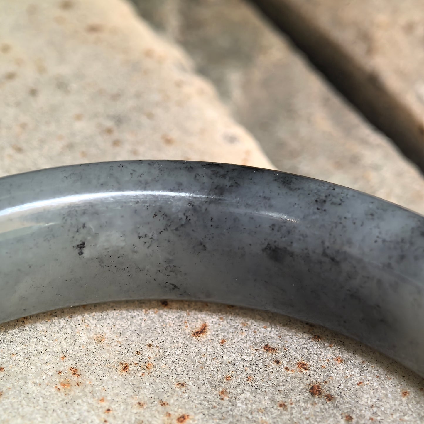 Natural Nephrite Black-and-White Patterned D-Shape Bangle · Hetian Jade 58mm