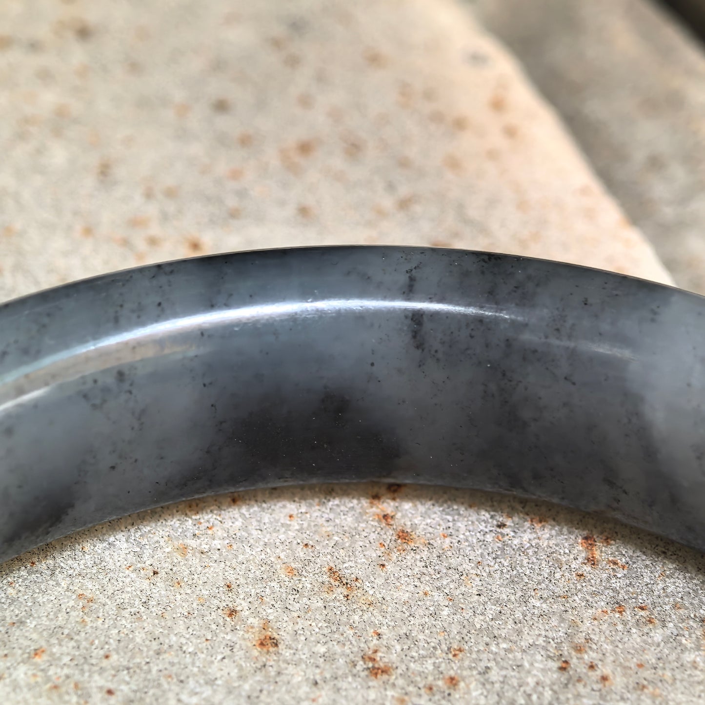 Natural Nephrite Black-and-White Patterned D-Shape Bangle · Hetian Jade 58mm