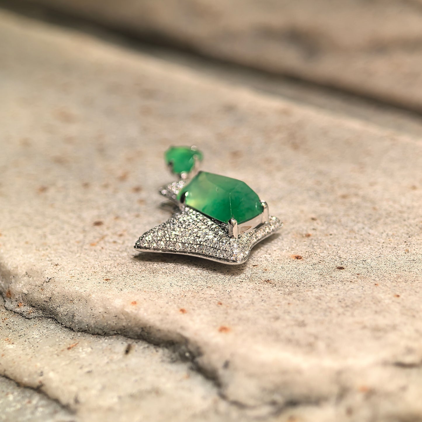 Natural Grade-A Icy Green Rhombus Jadeite Pendant with 18K Gold · Burmese Jade