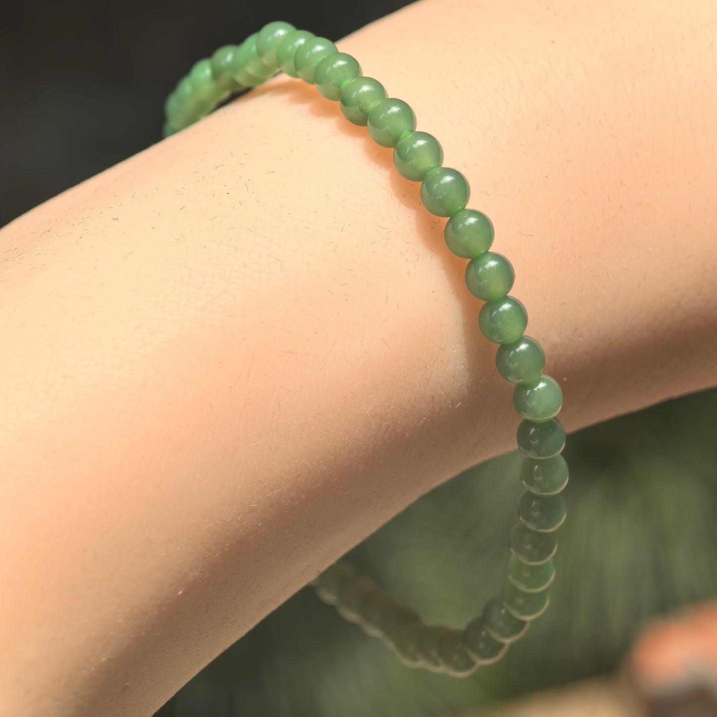 Natural Grade-A Icy Glutinous Green Jadeite Beaded Bracelet · Burmese Jade 3.8mm