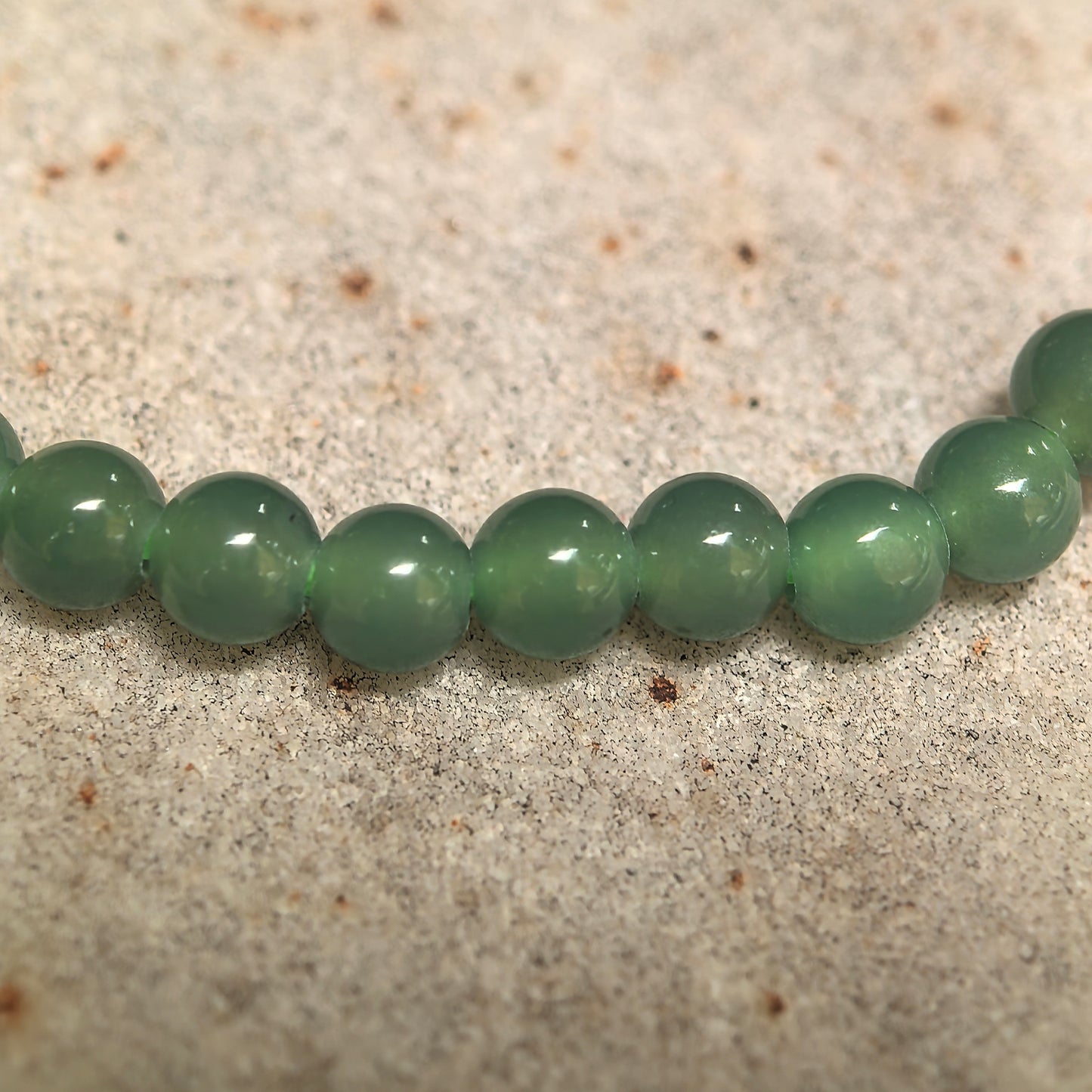 Natural Grade-A Icy Glutinous Green Jadeite Beaded Bracelet · Burmese Jade 3.8mm