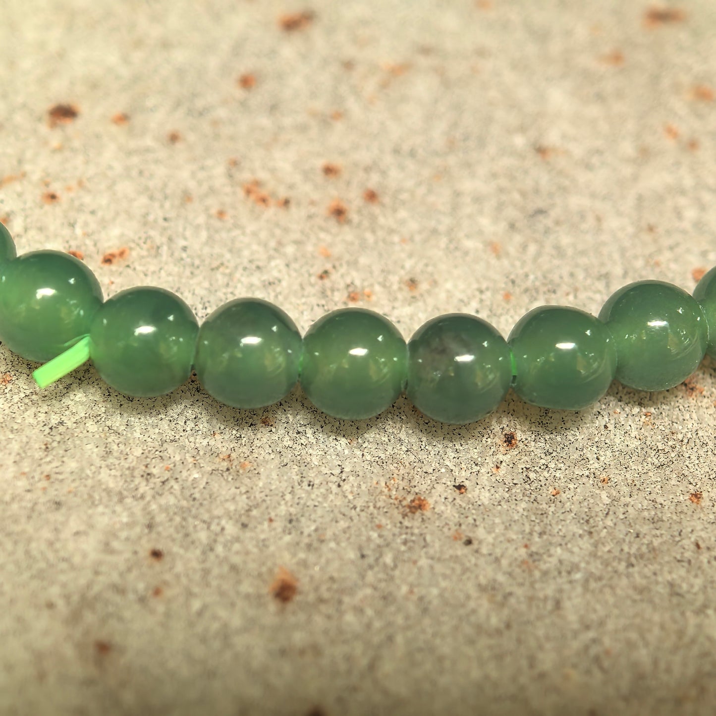 Natural Grade-A Icy Glutinous Green Jadeite Beaded Bracelet · Burmese Jade 3.8mm