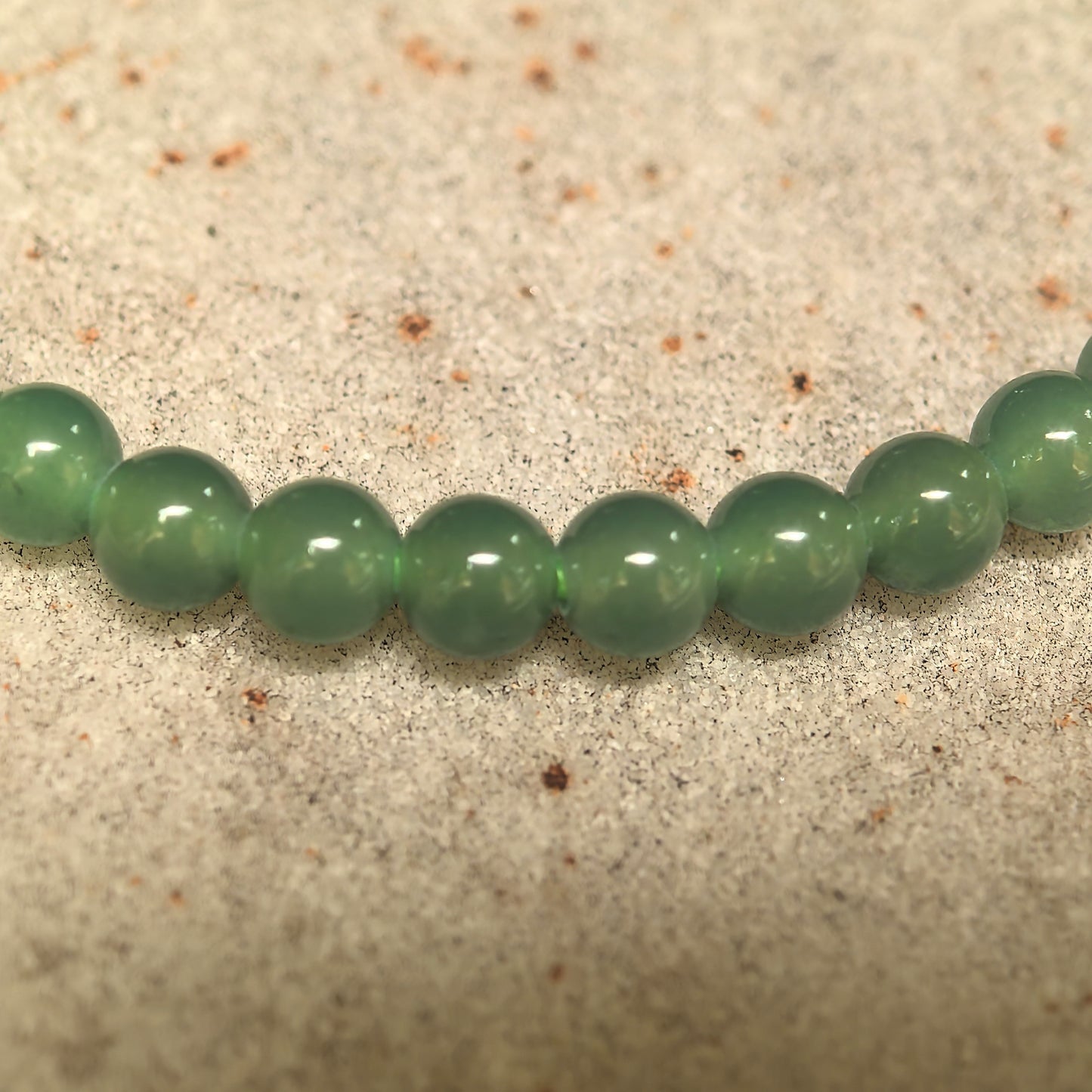 Natural Grade-A Icy Glutinous Green Jadeite Beaded Bracelet · Burmese Jade 3.8mm