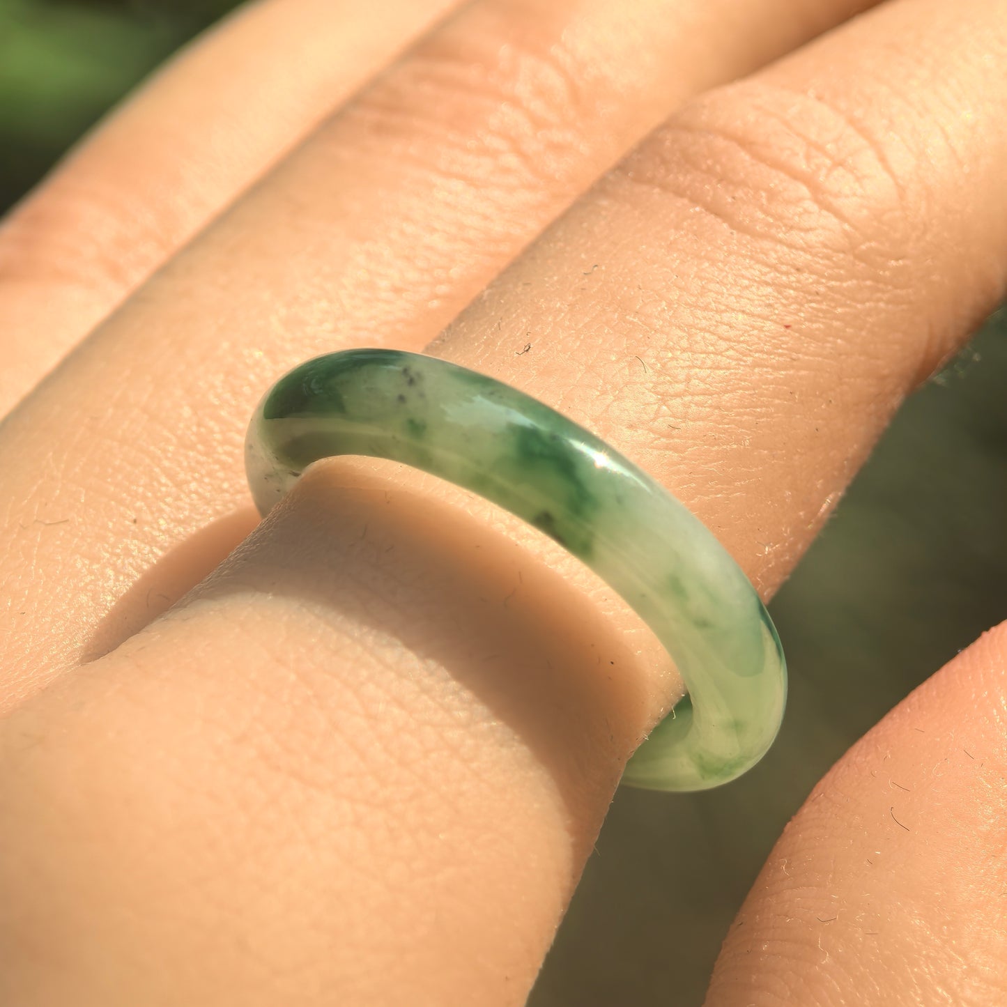 Natural Grade-A Icy Glutinous Green Floating Flower Jadeite Ring Band · Burmese Jade US9.5