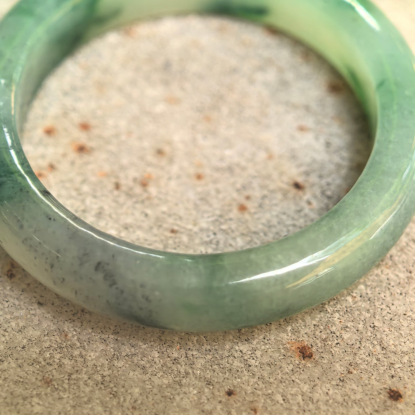 Natural Grade-A Icy Glutinous Green Floating Flower Jadeite Ring Band · Burmese Jade US9.5