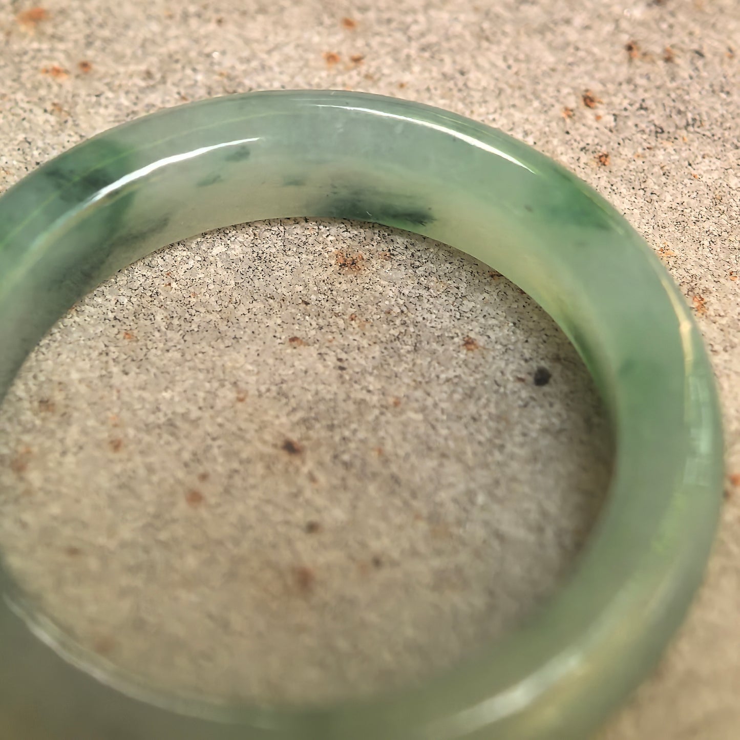 Natural Grade-A Icy Glutinous Green Floating Flower Jadeite Ring Band · Burmese Jade US9.5
