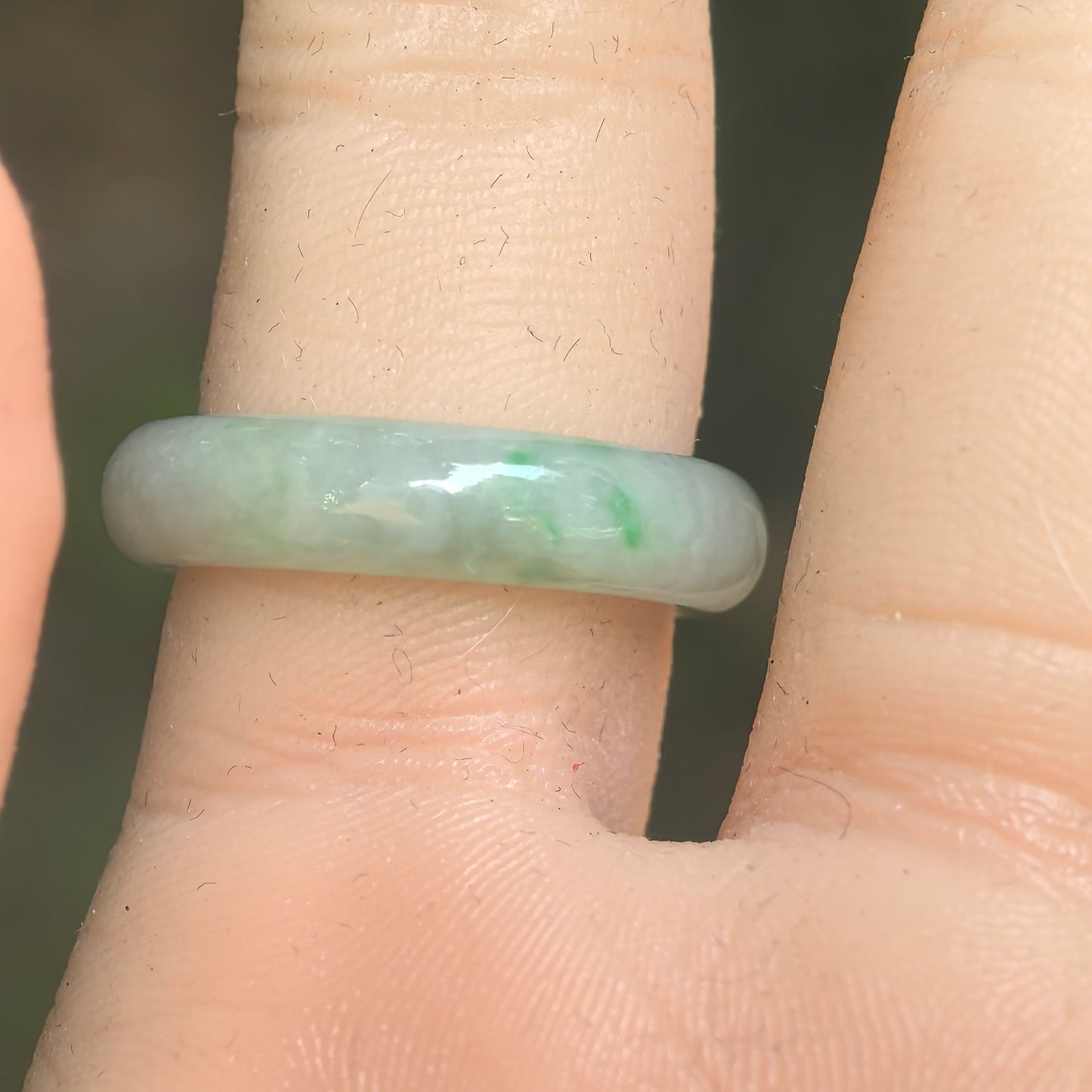 Natural Grade-A Glutinous Light Green Jadeite Ring Band · Burmese Jade US7
