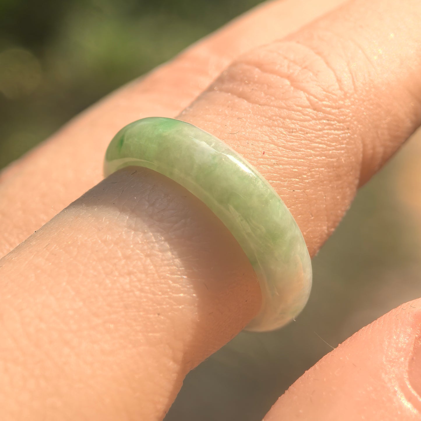 Natural Grade-A Glutinous Light Green Jadeite Ring Band · Burmese Jade US7