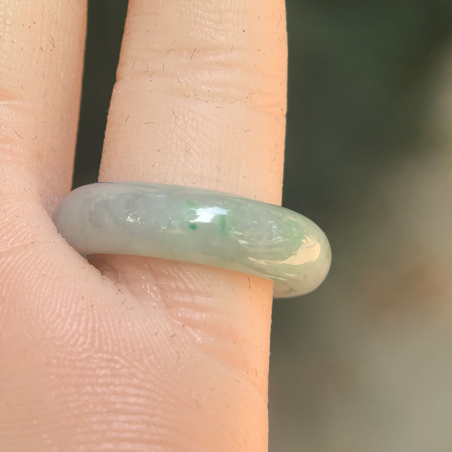 Natural Grade-A Glutinous Light Green Jadeite Ring Band · Burmese Jade US5.5