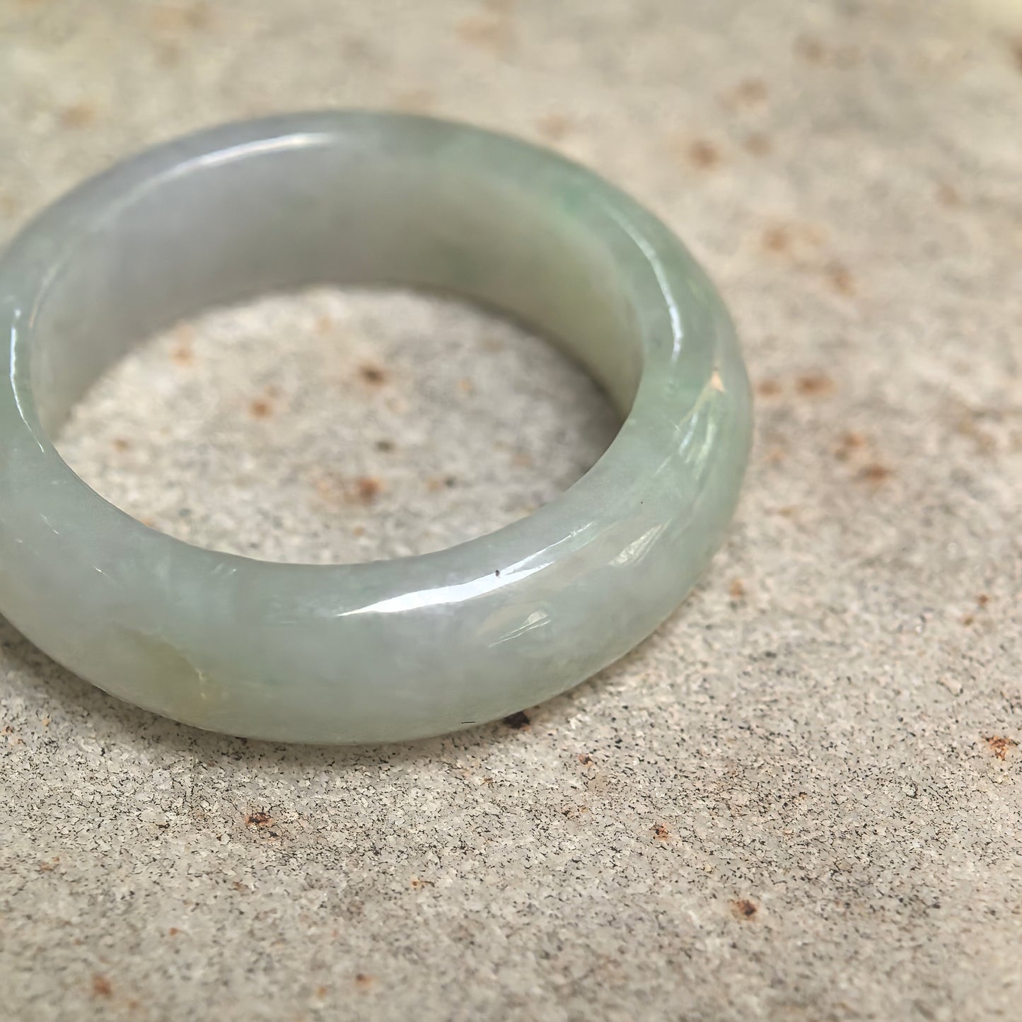 Natural Grade-A Glutinous Light Green Jadeite Ring Band · Burmese Jade US5.5
