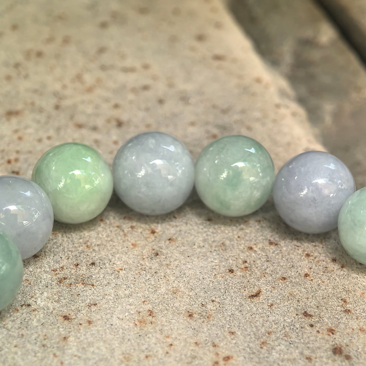 Natural Grade-A Glutinous Light Spring Bead Jadeite Bracelet · Burmese Jade 9.5mm
