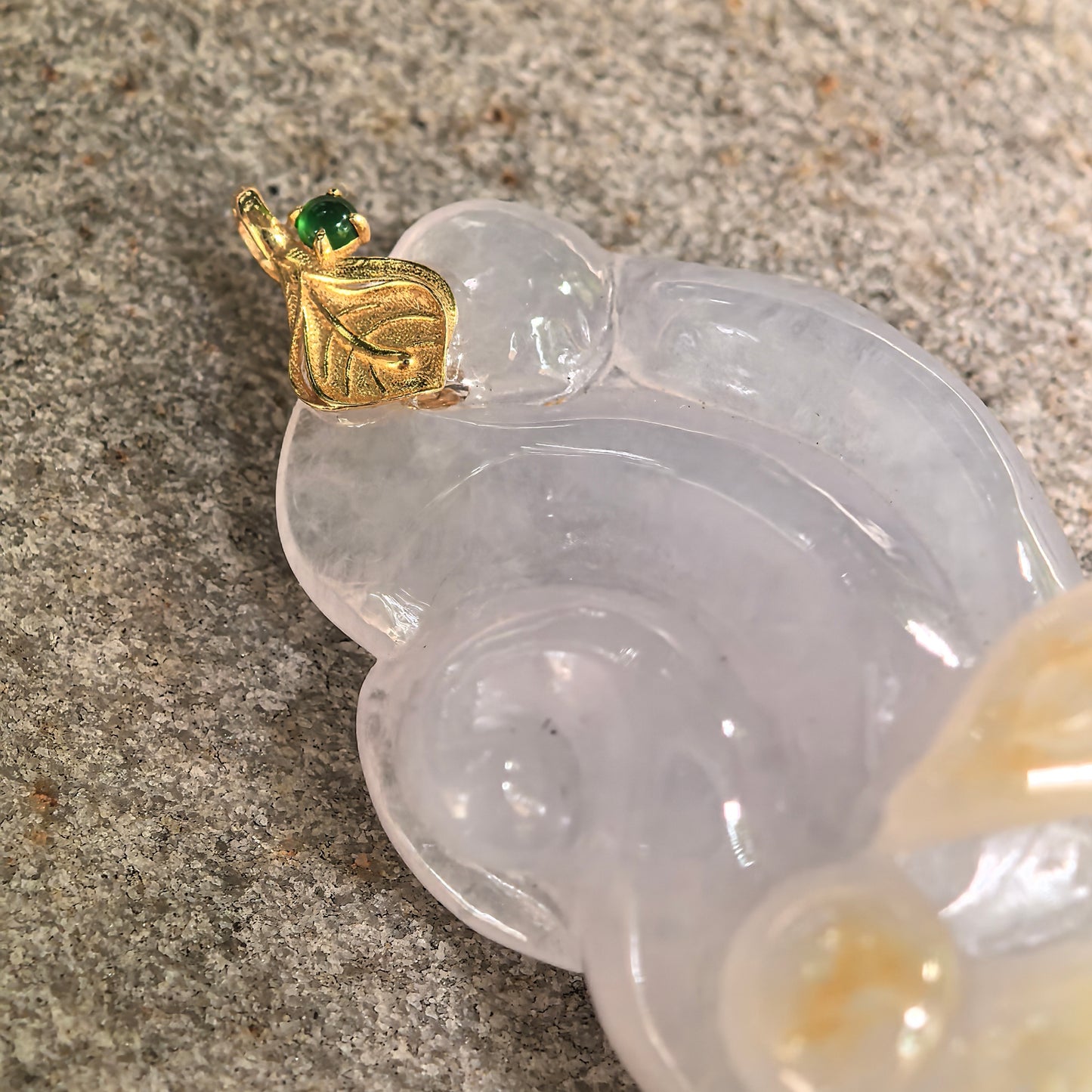 Natural Grade-A Icy Glutinous Lavender-White Nine-Tailed Fox Jadeite Pendant · Burmese Jade
