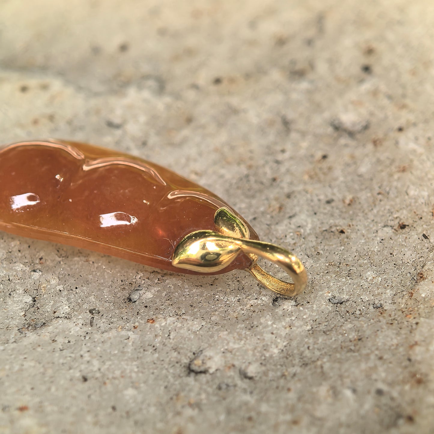 Natural Grade-A Icy Glutinous Orange-Red Bean Jadeite Pendant · Burmese Jade