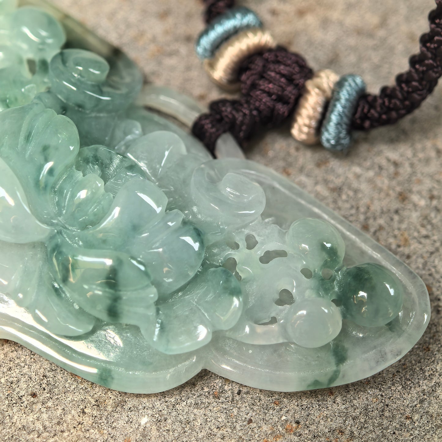 Natural Grade-A Glutinous Green Floating Flower Butterfly Jadeite Pendant · Burmese Jade