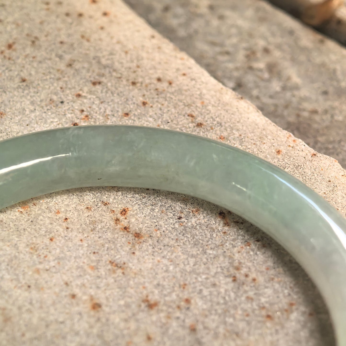 Natural Grade-A Icy Glutinous Light Green Child Jadeite Bangle · Burmese Jade