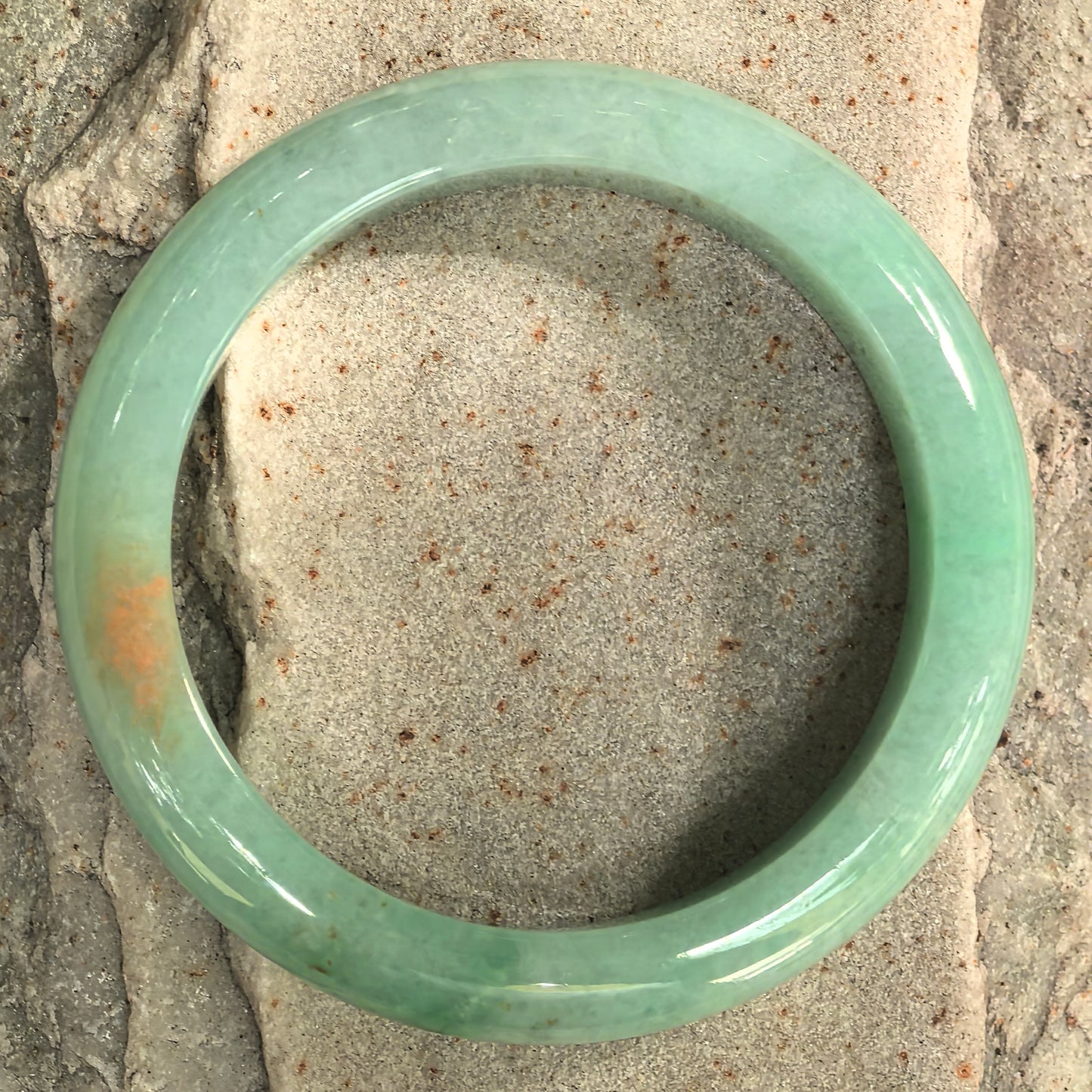 Natural Grade-A Glutinous Green Golden-Flecked D-Shape Jadeite Bangle · Burmese Jade 55mm