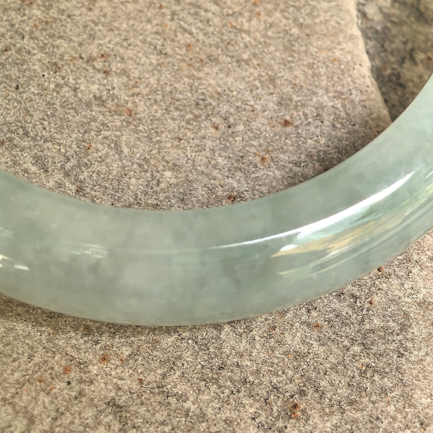 Natural Grade-A Icy Glutinous Mint Green D-Shape Jadeite Bangle · Burmese Jade 57mm