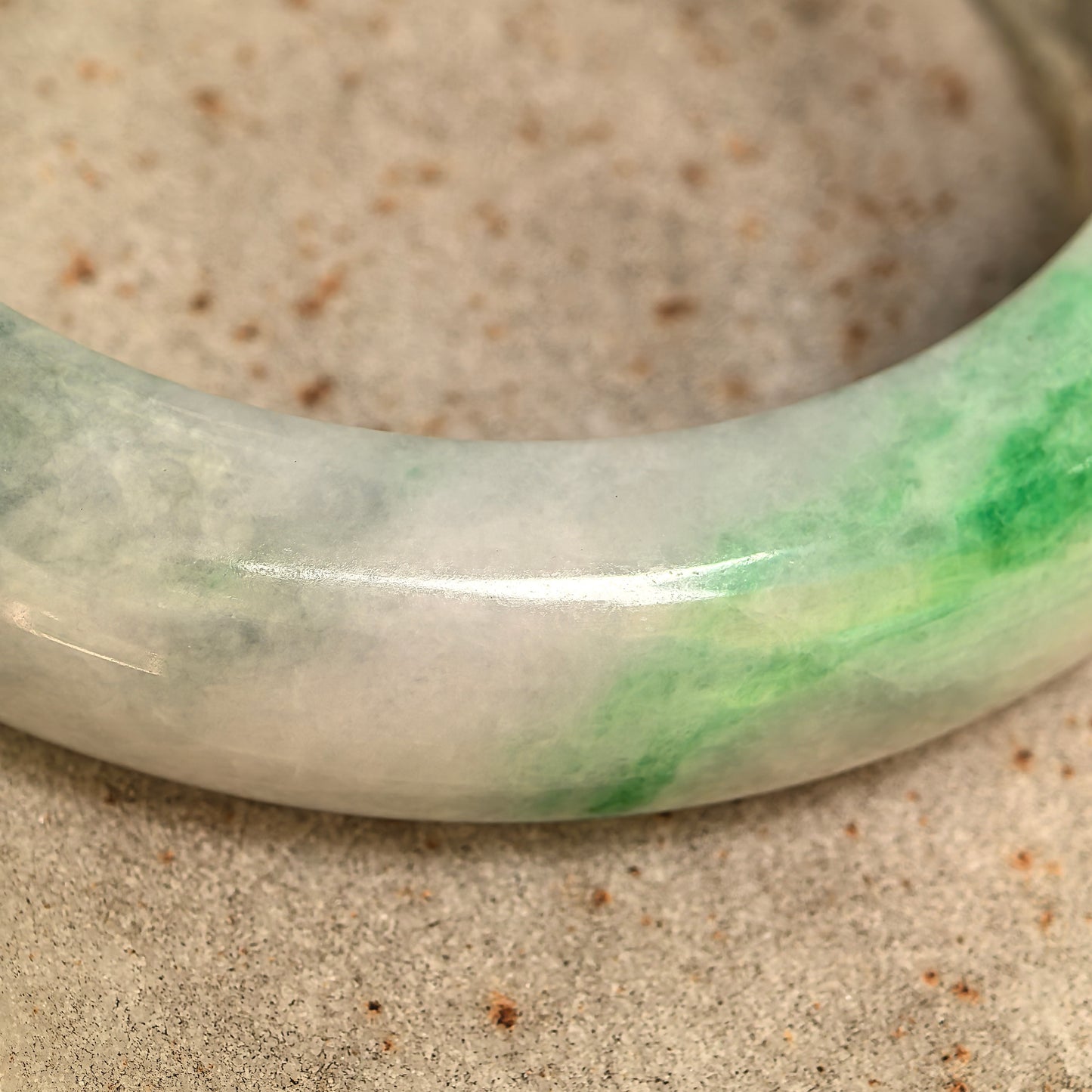 Natural Grade-A Bean-Glutinous Green & White D-Shape Jadeite Bangle · Burmese Jade 55mm