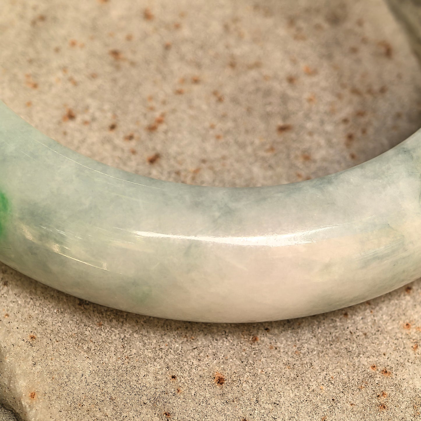 Natural Grade-A Bean-Glutinous Green & White D-Shape Jadeite Bangle · Burmese Jade 55mm