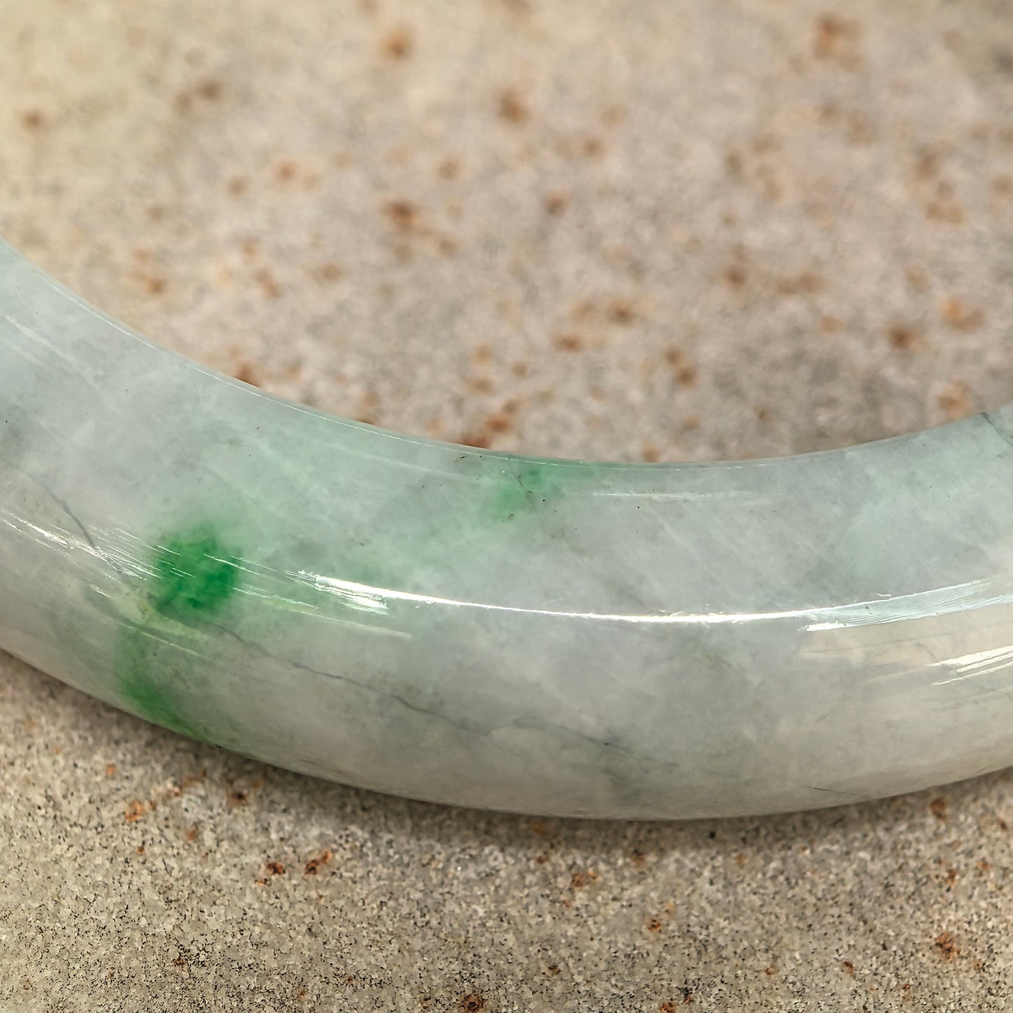 Natural Grade-A Bean-Glutinous Green & White D-Shape Jadeite Bangle · Burmese Jade 58mm