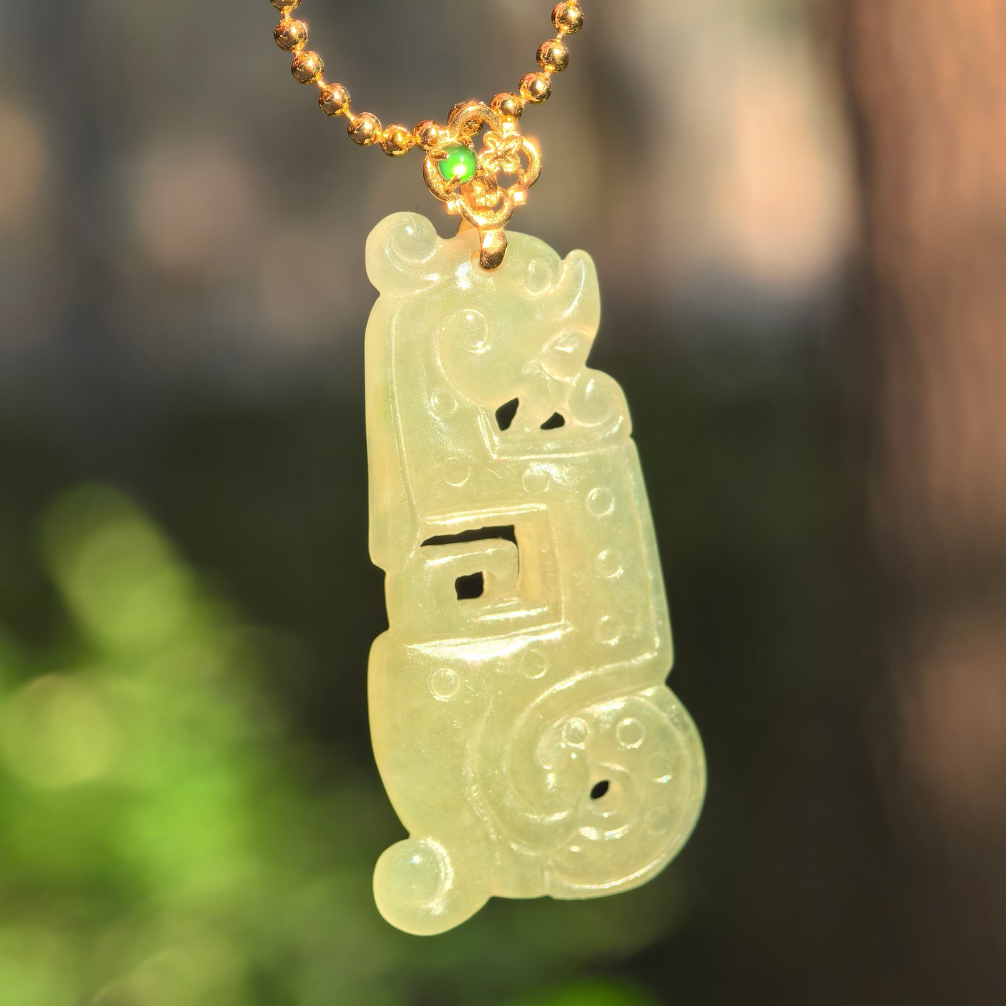 Natural Grade-A Icy Glutinous Yellow-Green Archaic Kui Dragon Jadeite Pendant · Burmese Jade