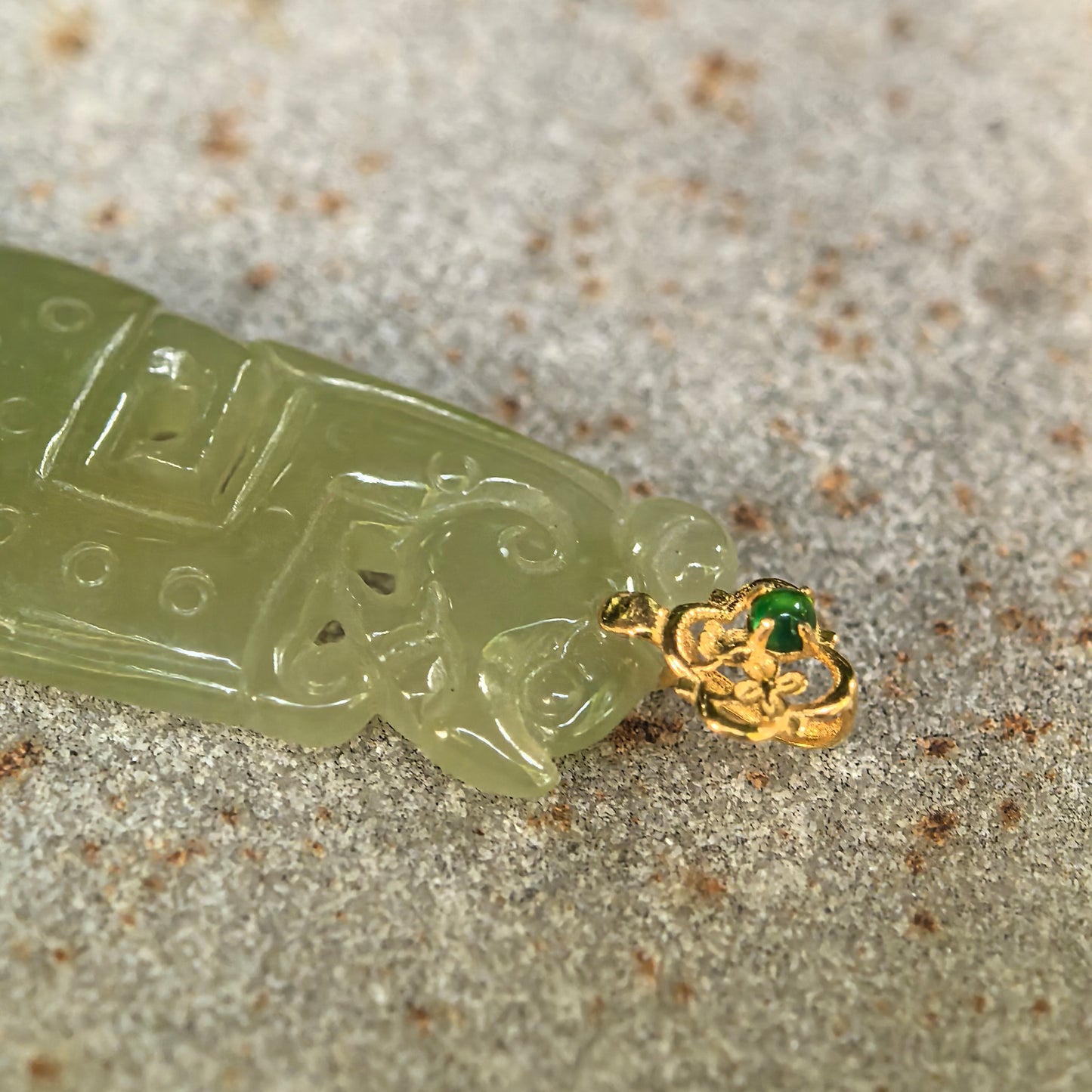 Natural Grade-A Icy Glutinous Yellow-Green Archaic Kui Dragon Jadeite Pendant · Burmese Jade