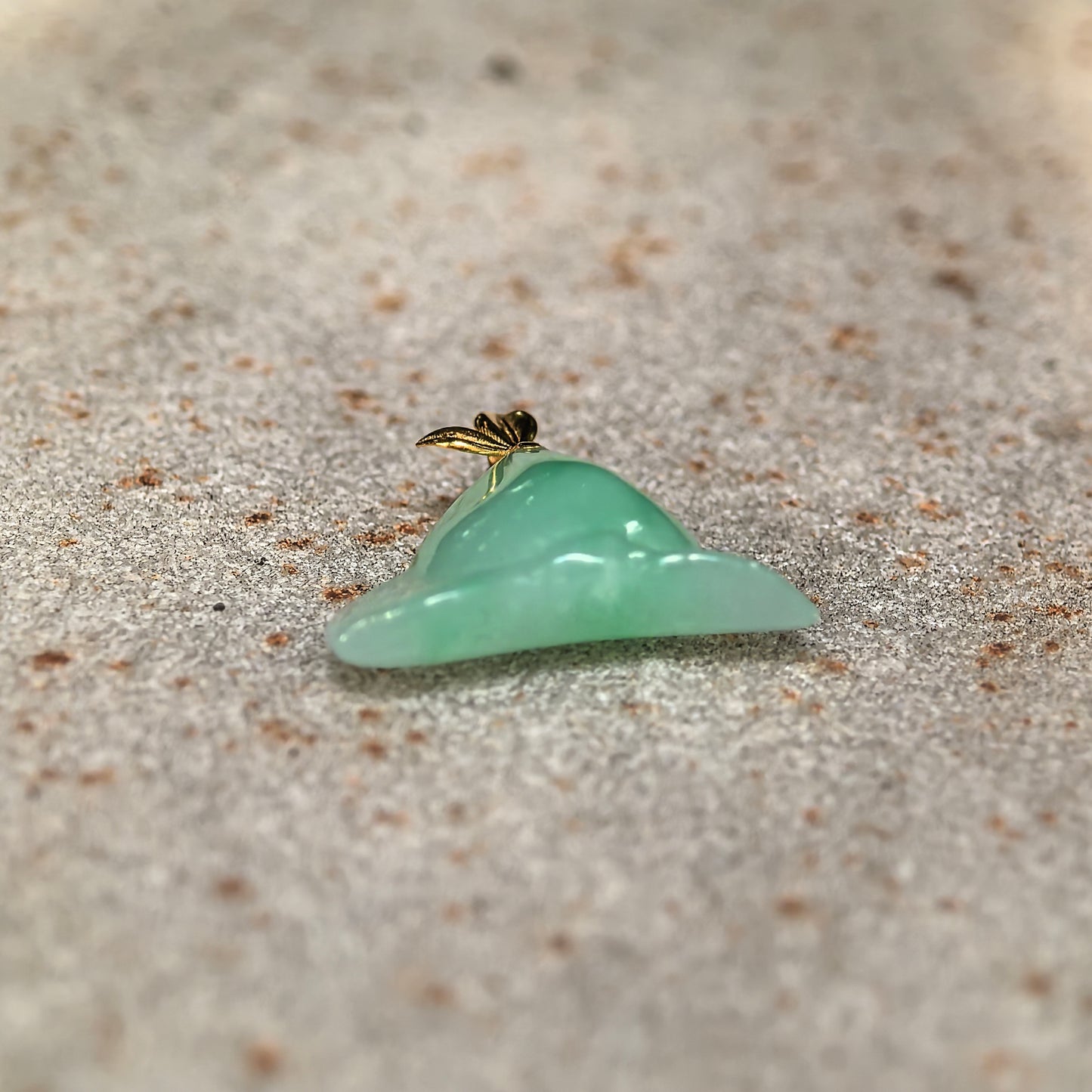 Natural Grade-A Icy Glutinous Green Peach Jadeite Pendant · Burmese Jade