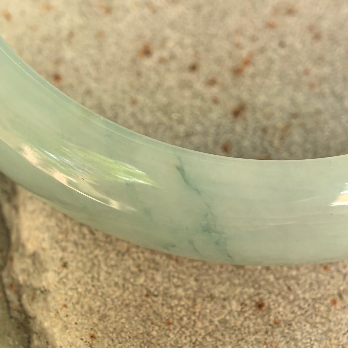 Natural Grade-A Glutinous Light Green D-Shape Jadeite Bangle · Burmese Jade 57mm