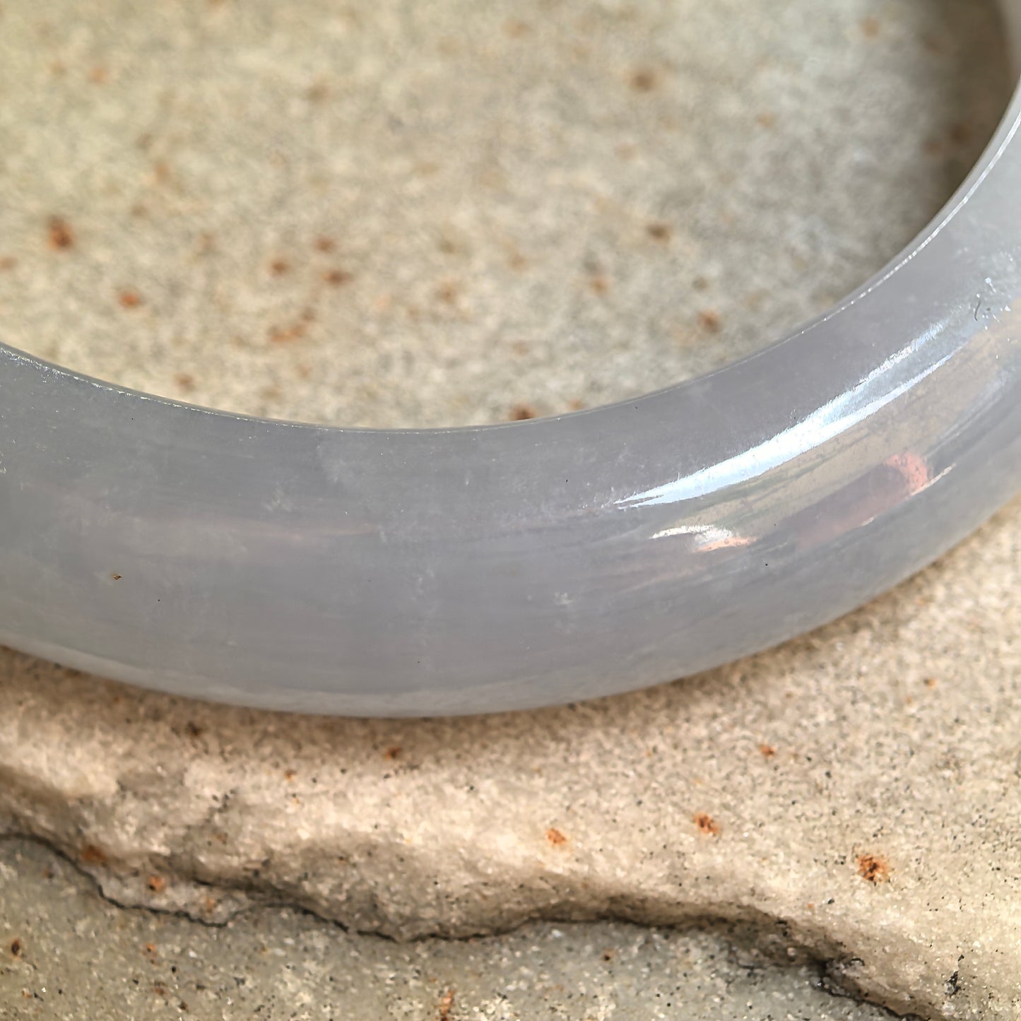 Natural Grade-A Icy Glutinous Blue-Lavender Oval Jadeite Bangle · Burmese Jade 54mm