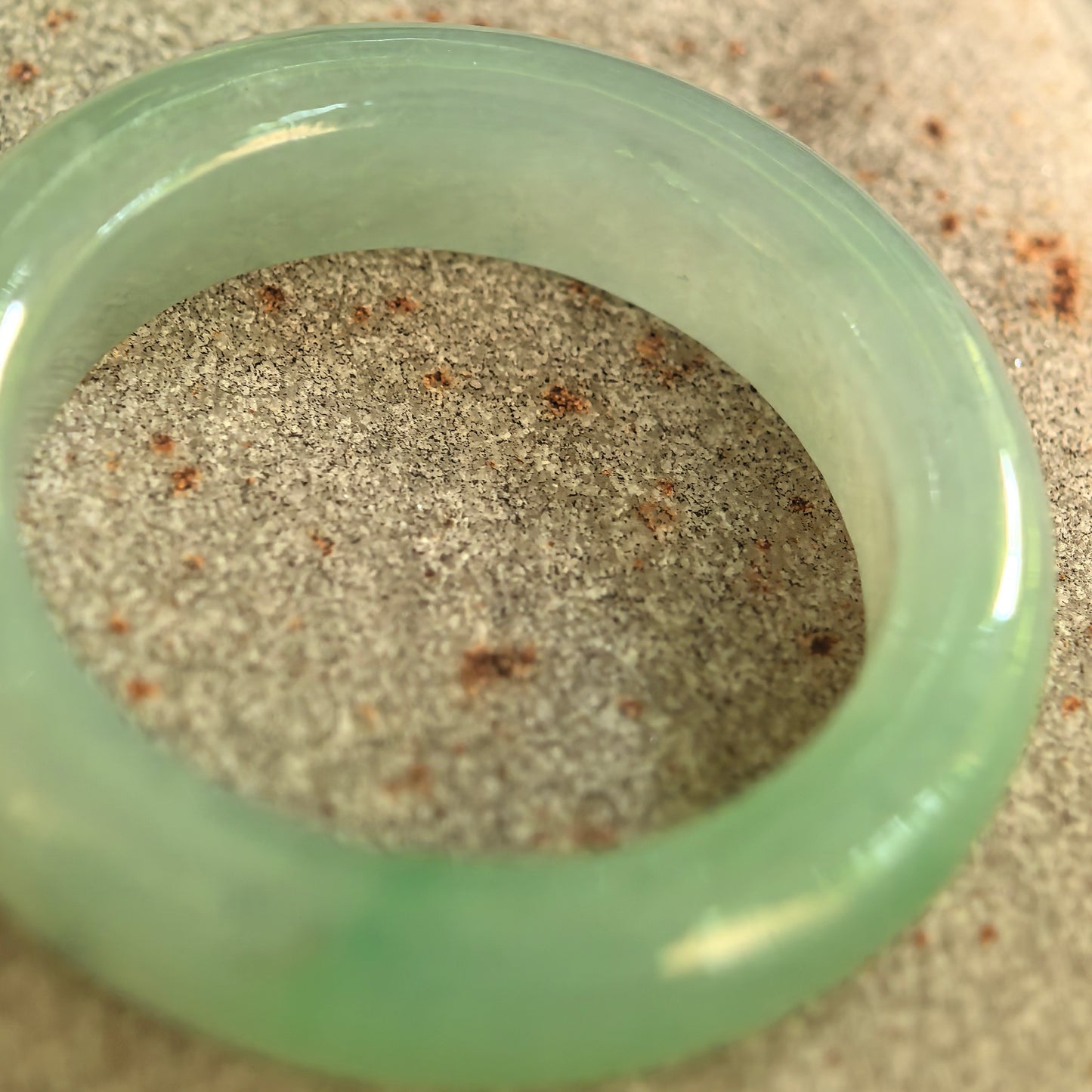 Natural Grade-A Glutinous-Icy Light Green Jadeite Ring · Burmese Jade US7.75