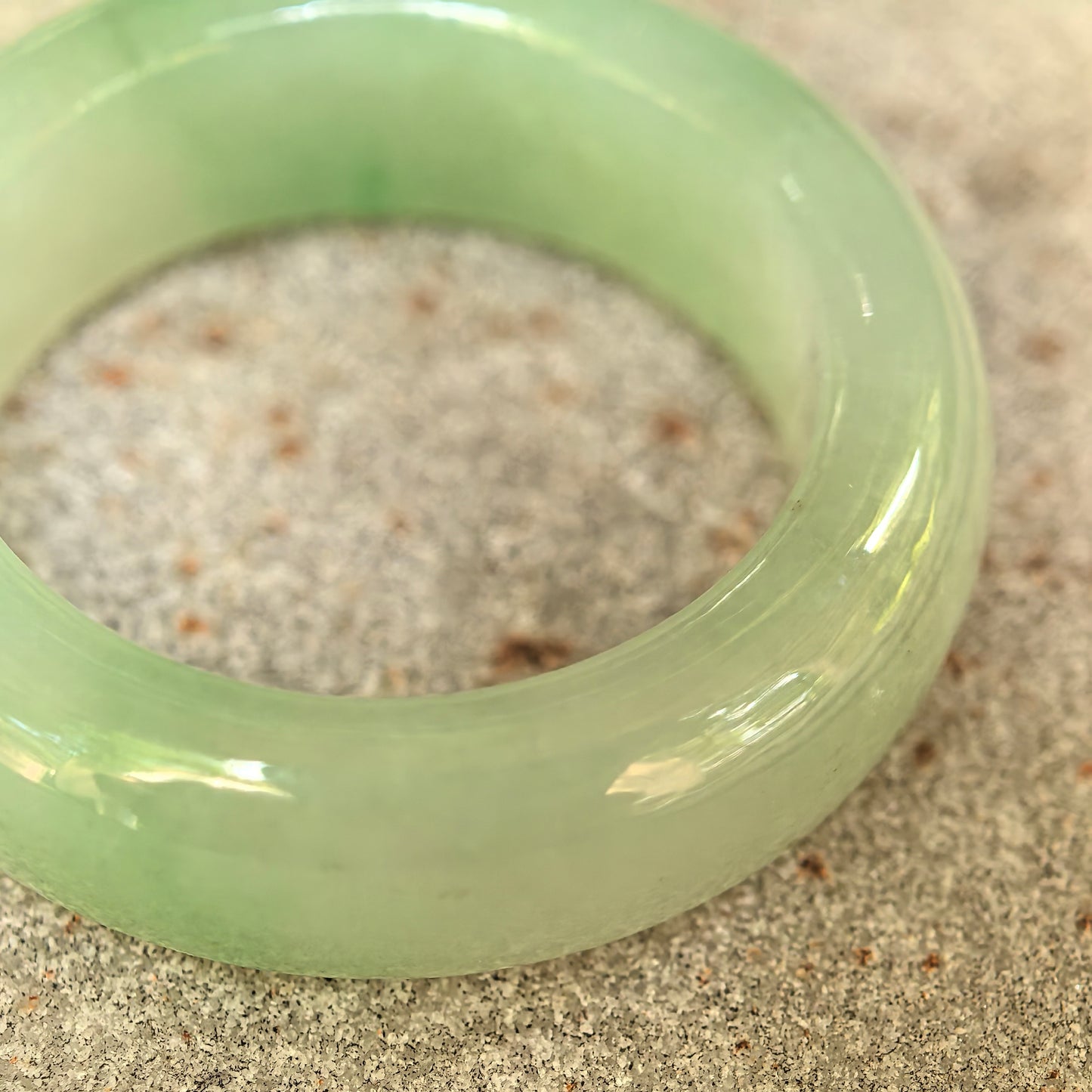 Natural Grade-A Icy Glutinous Light Green Jadeite Ring Band · Burmese Jade US8.25