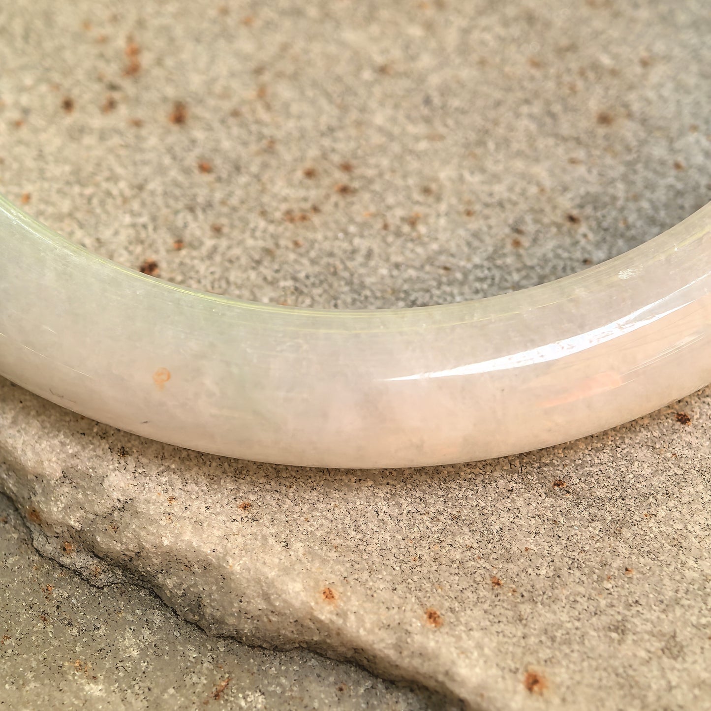 Natural Grade-A Glutinous White-Base Green D-Shape Jadeite Bangle · Burmese Jade 50mm