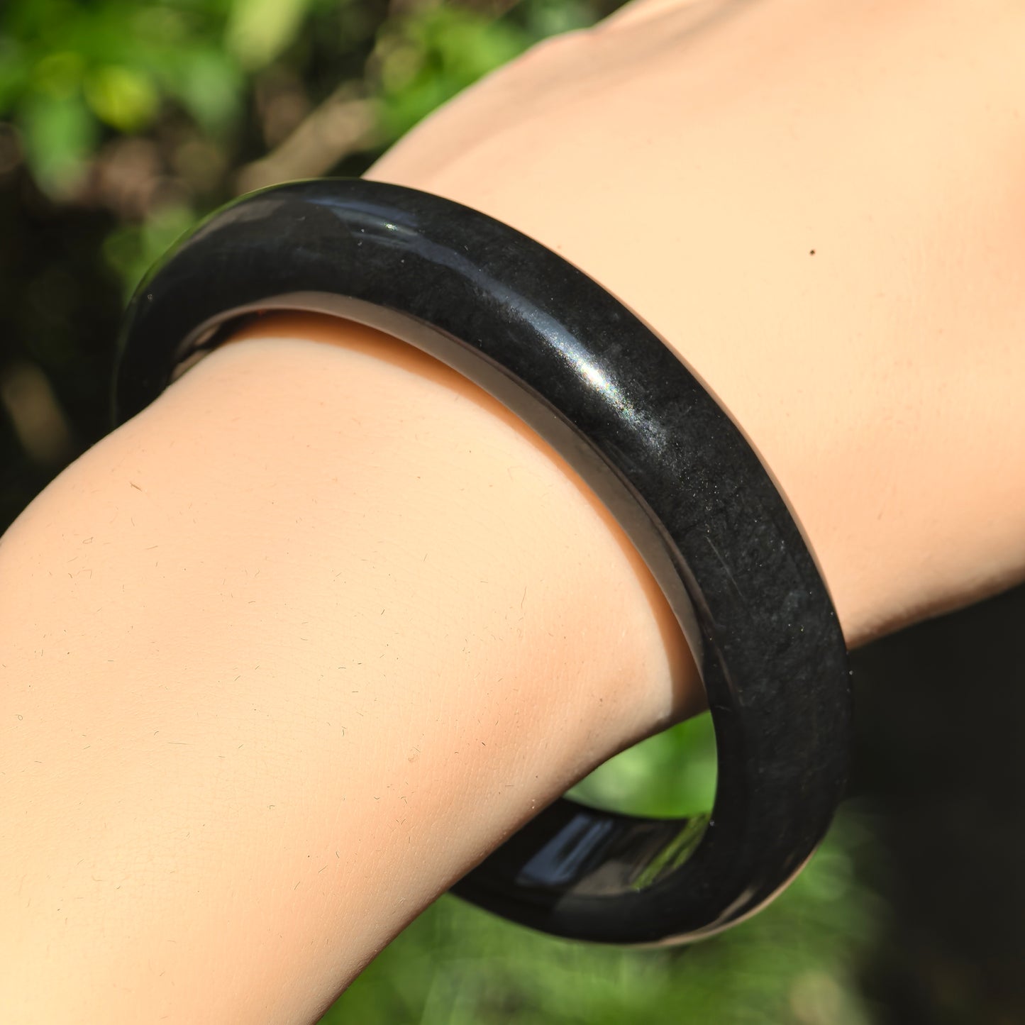 Natural Grade-A Glutinous Gray-Black D-Shape Jadeite Bangle · Burmese Jade 60mm