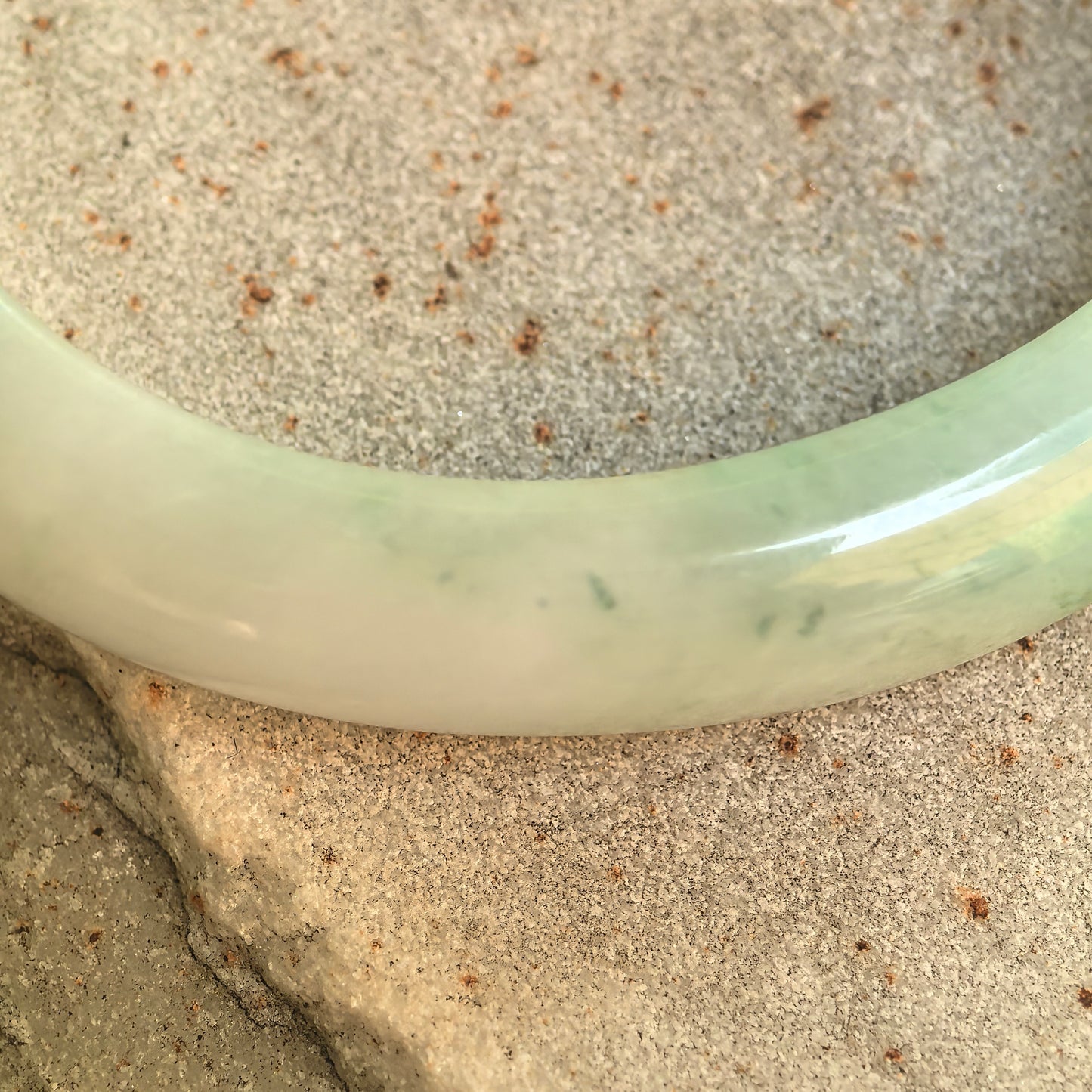 Natural Grade-A Glutinous White-Base Green Oval Jadeite Bangle · Burmese Jade 51mm